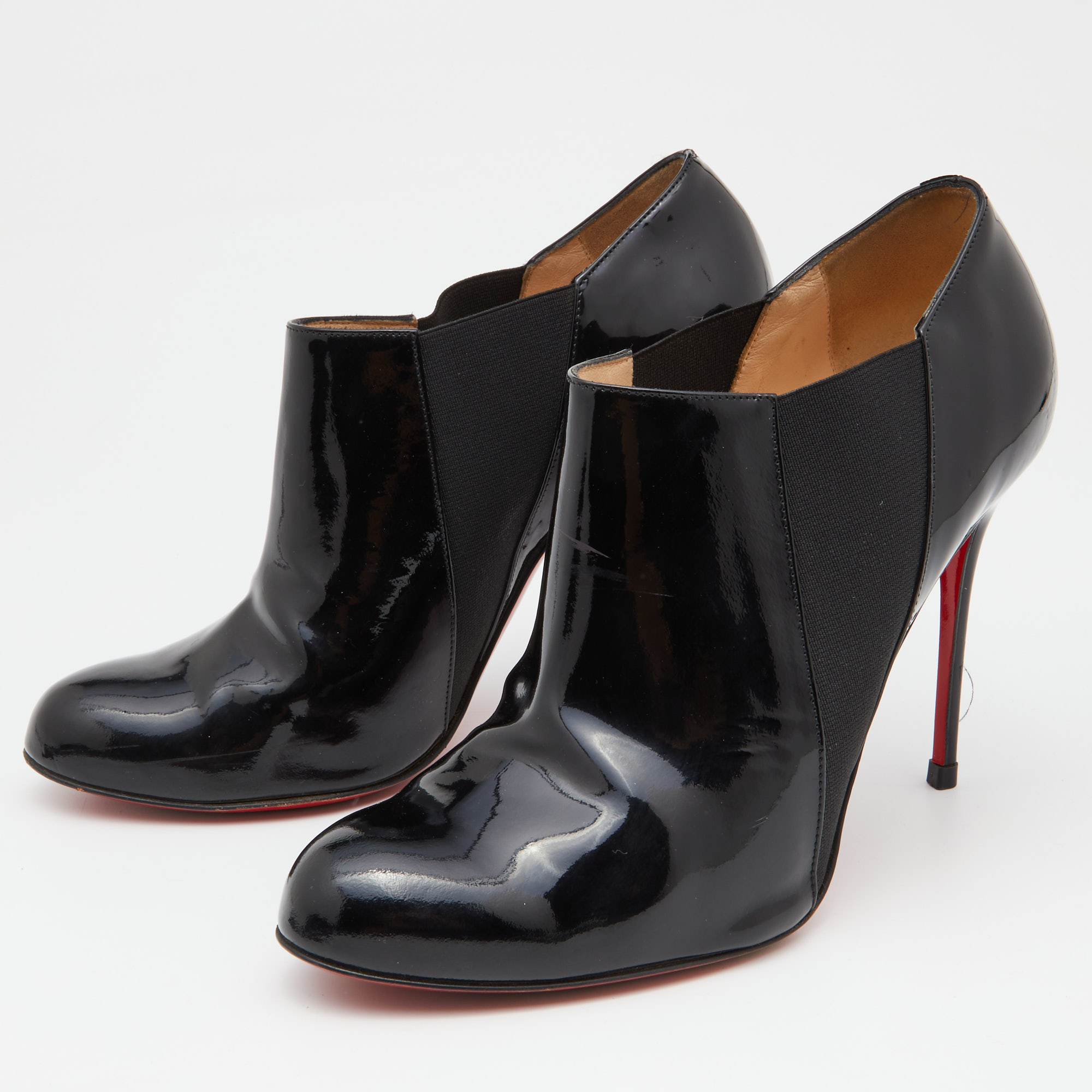 

Christian Louboutin Black Patent Leather Ankle Length Boots Size
