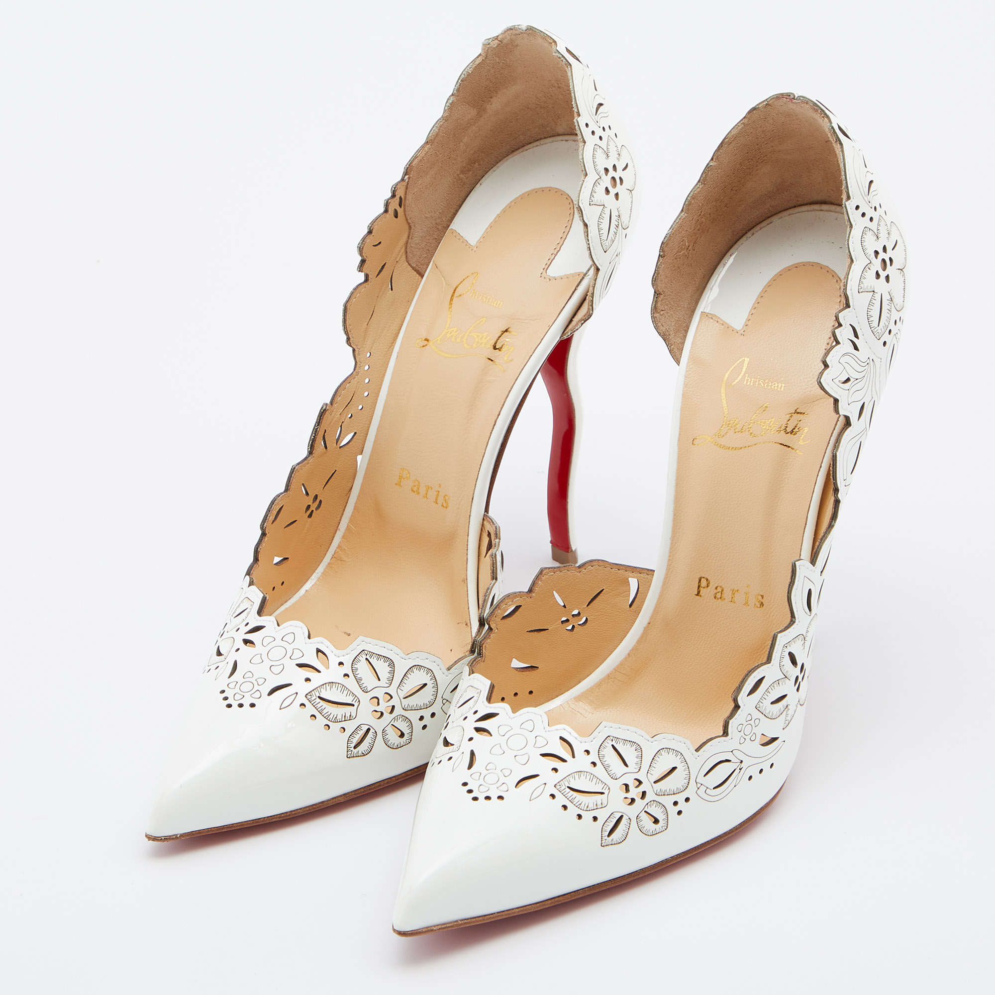 

Christian Louboutin White Leather Beloved Pumps Size