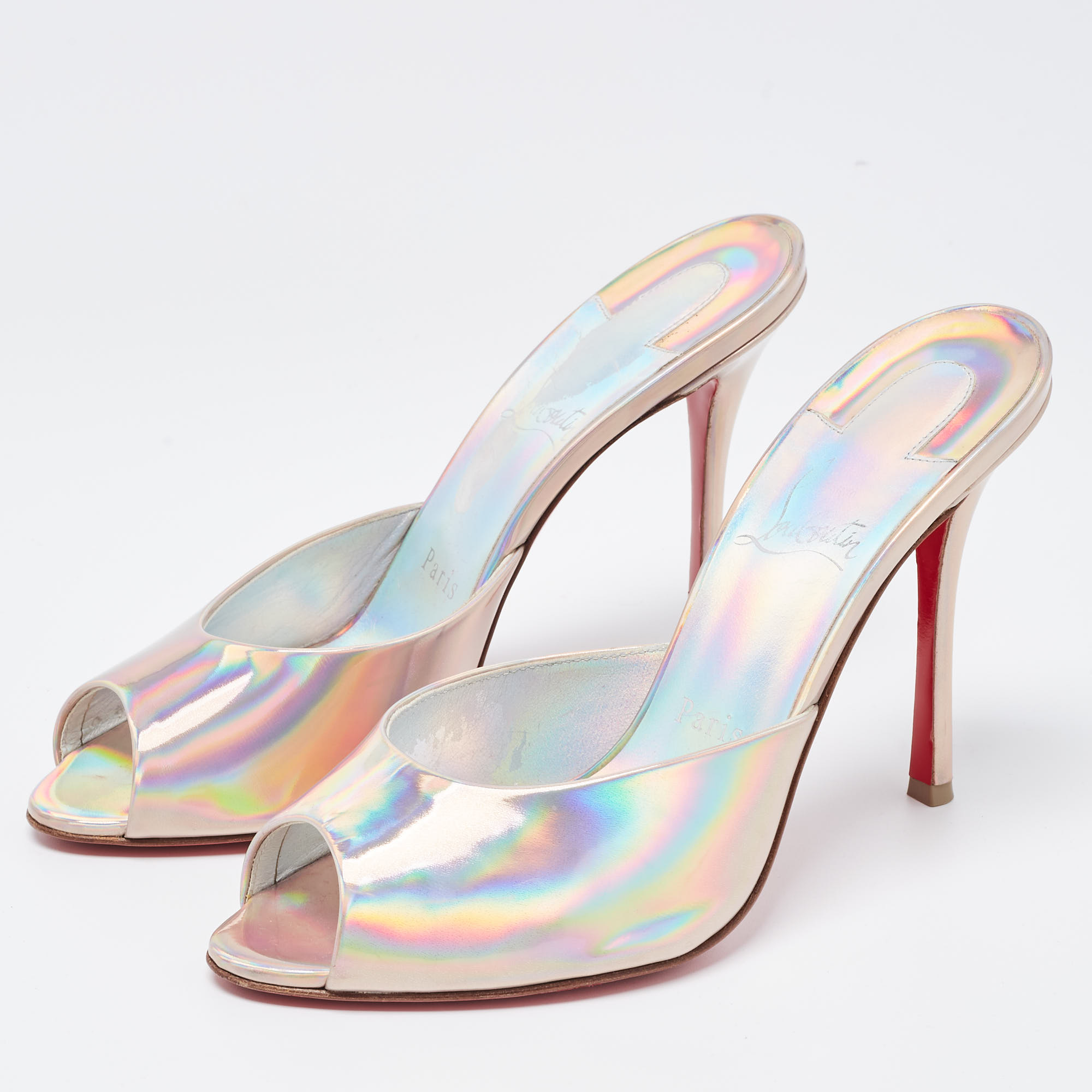

Christian Louboutin Iridescent Patent Me Dolly Sandals Size, Multicolor