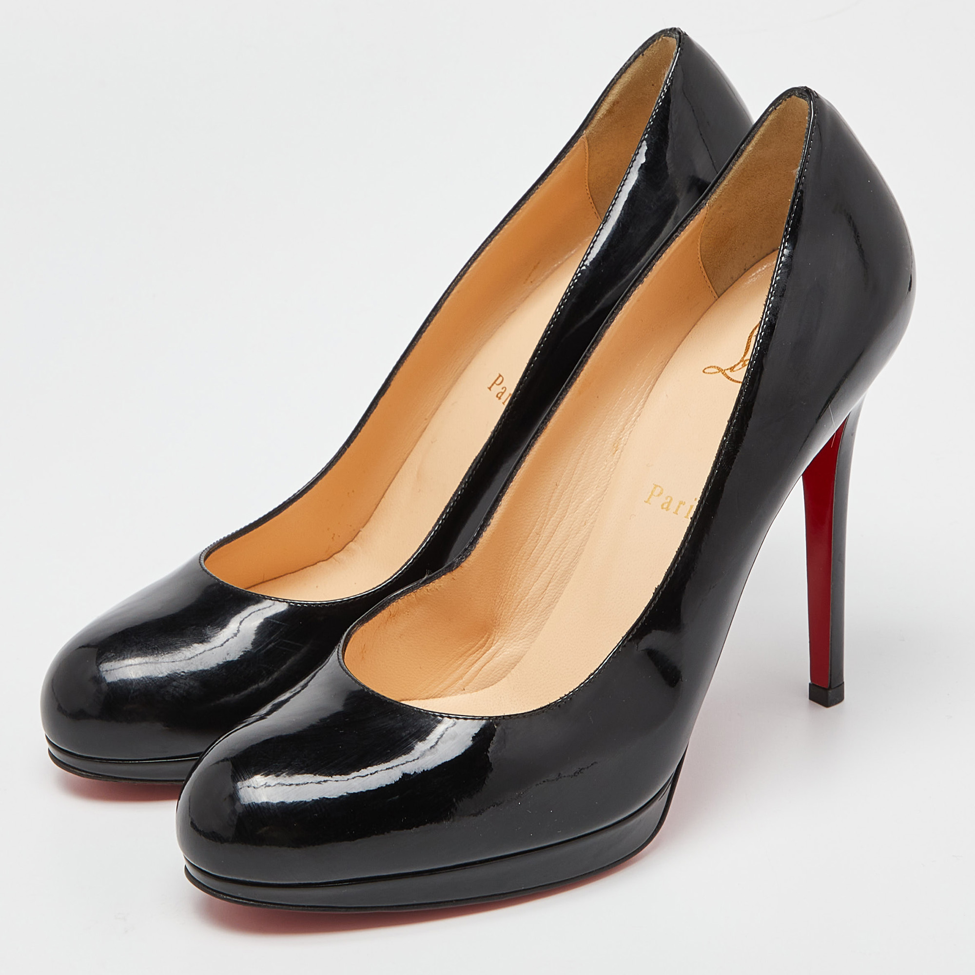 

Christian Louboutin Black Patent Leather Bianca Pumps Size