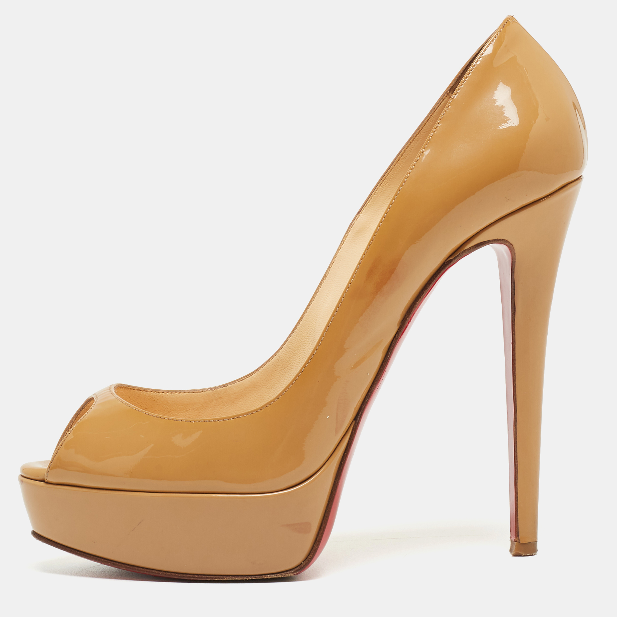 

Christian Louboutin Beige Patent Very Prive Pumps Size