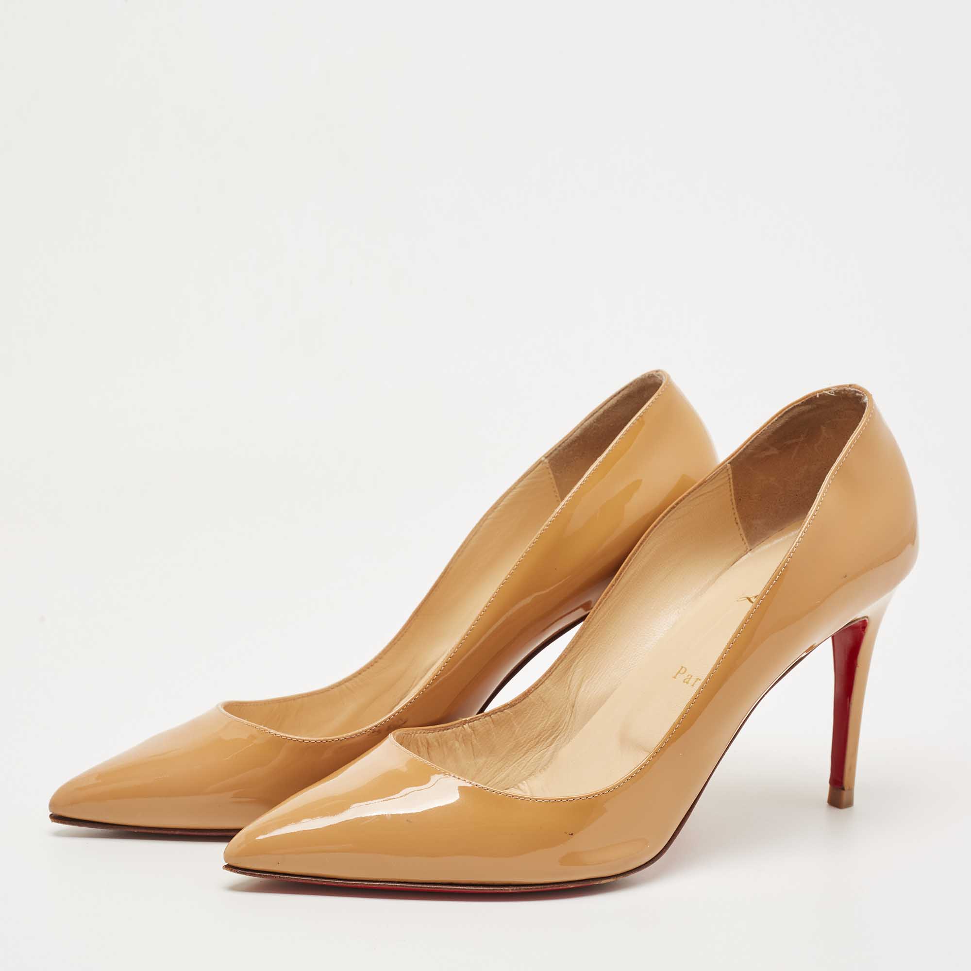 

Christian Louboutin Beige Patent Leather Pigalle Pumps Size