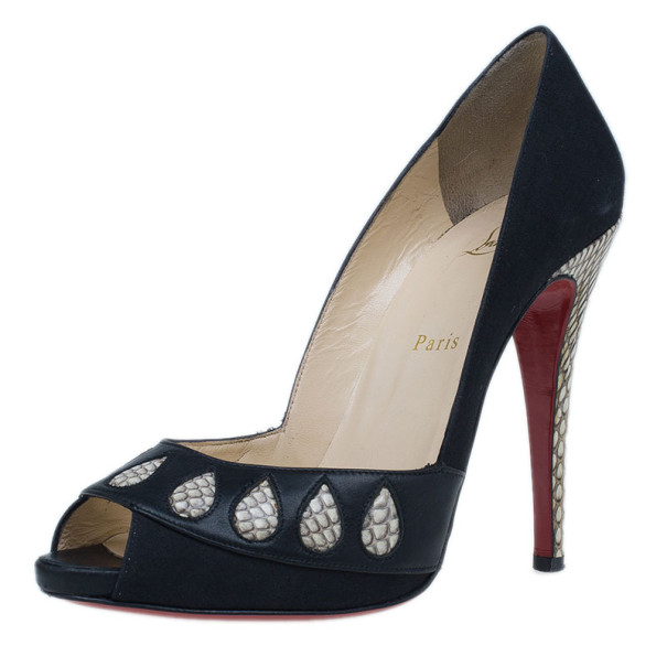 Pre Owned حذاء كريستيان لوبوتان مقدمة مفتوحة جلد ثعبان ساتان أسود مقاس 39