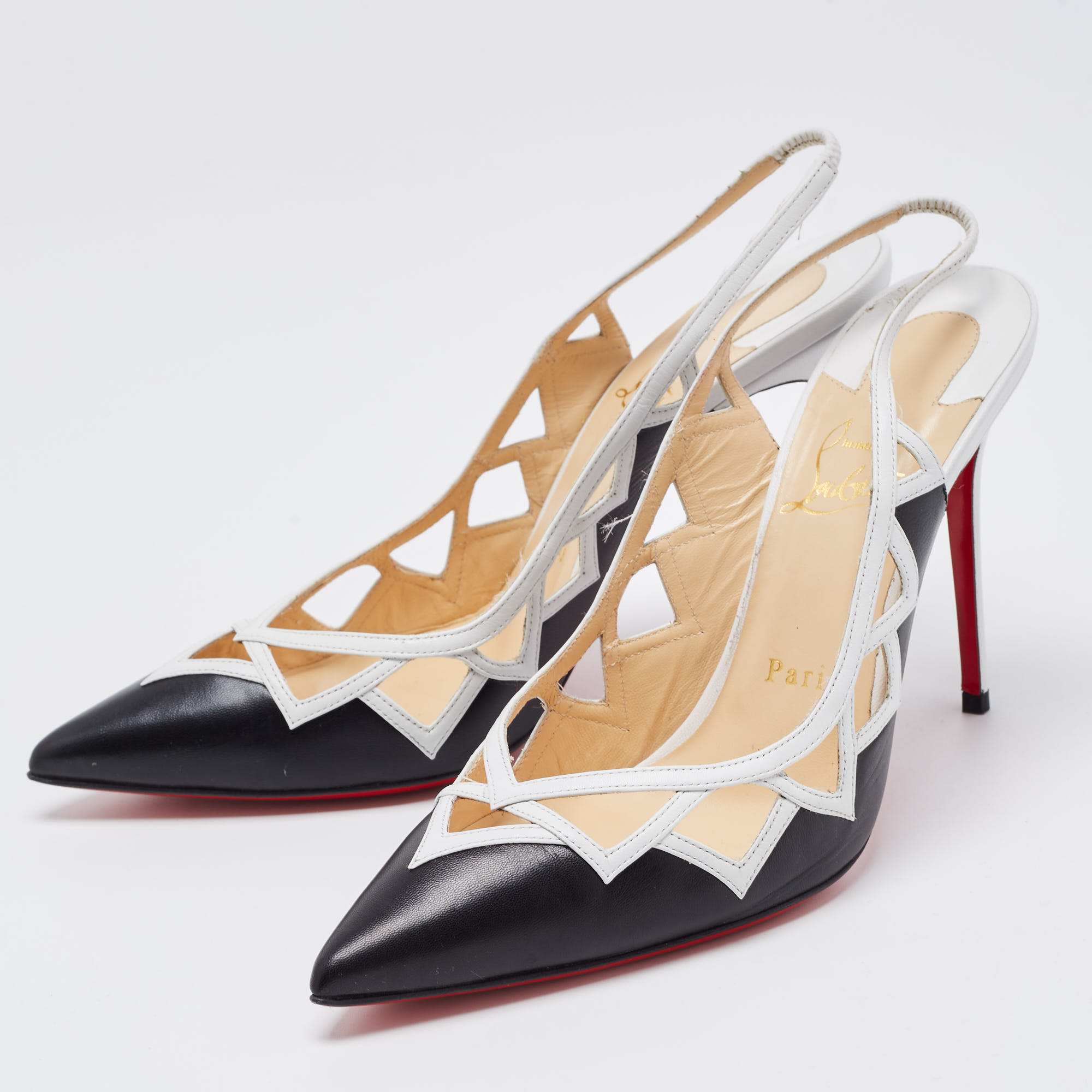 

Christian Louboutin Black/White Leather Stellare Triangular Cut-Out Slingback Pumps Size