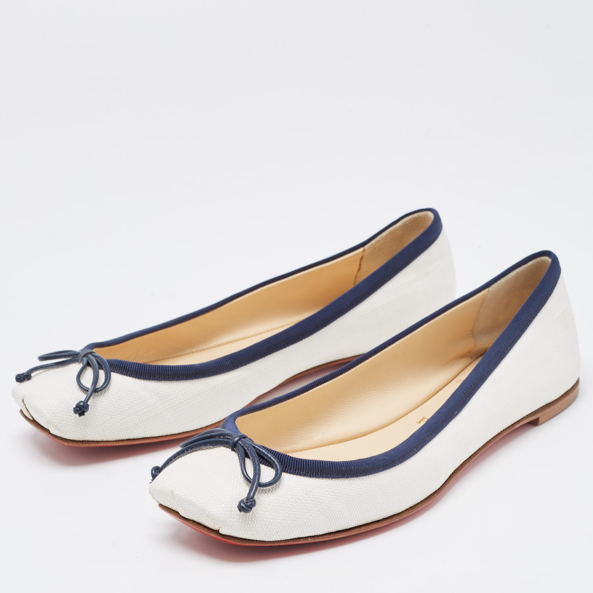 

Christian Louboutin White/Blue Canvas Ballet Flats Size