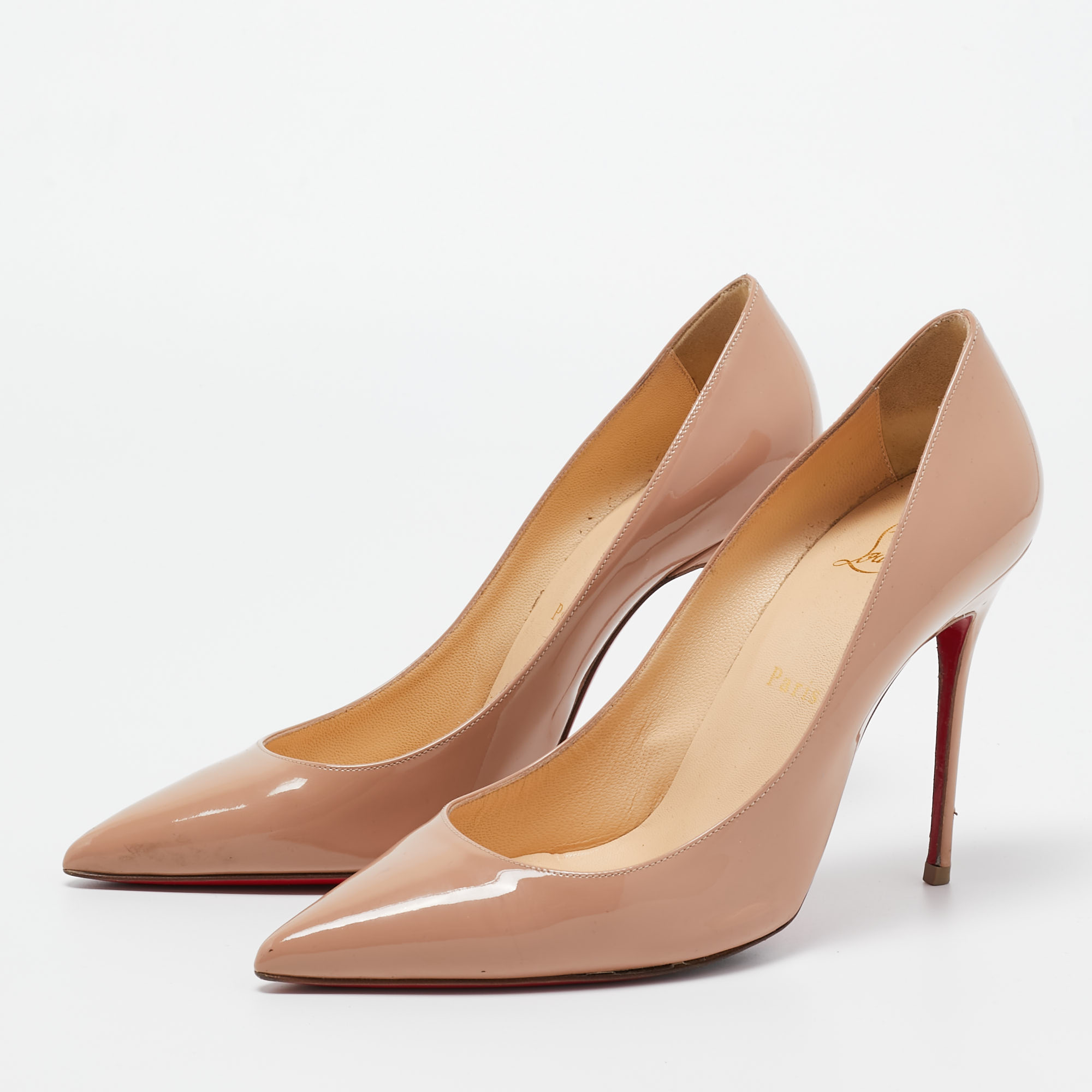 

Christian Louboutin Beige Patent Leather So Kate Pumps Size