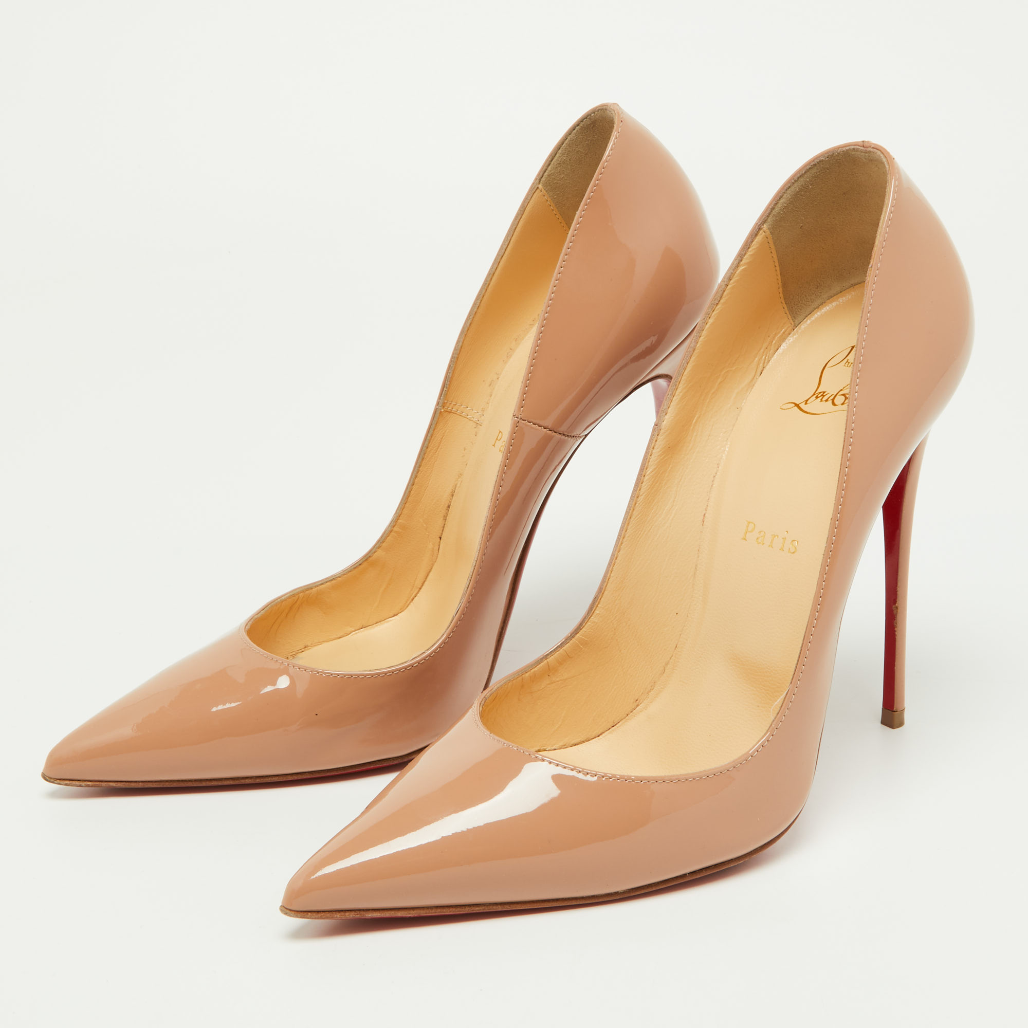 

Christian Louboutin Beige Patent Leather Pigalle Pumps Size