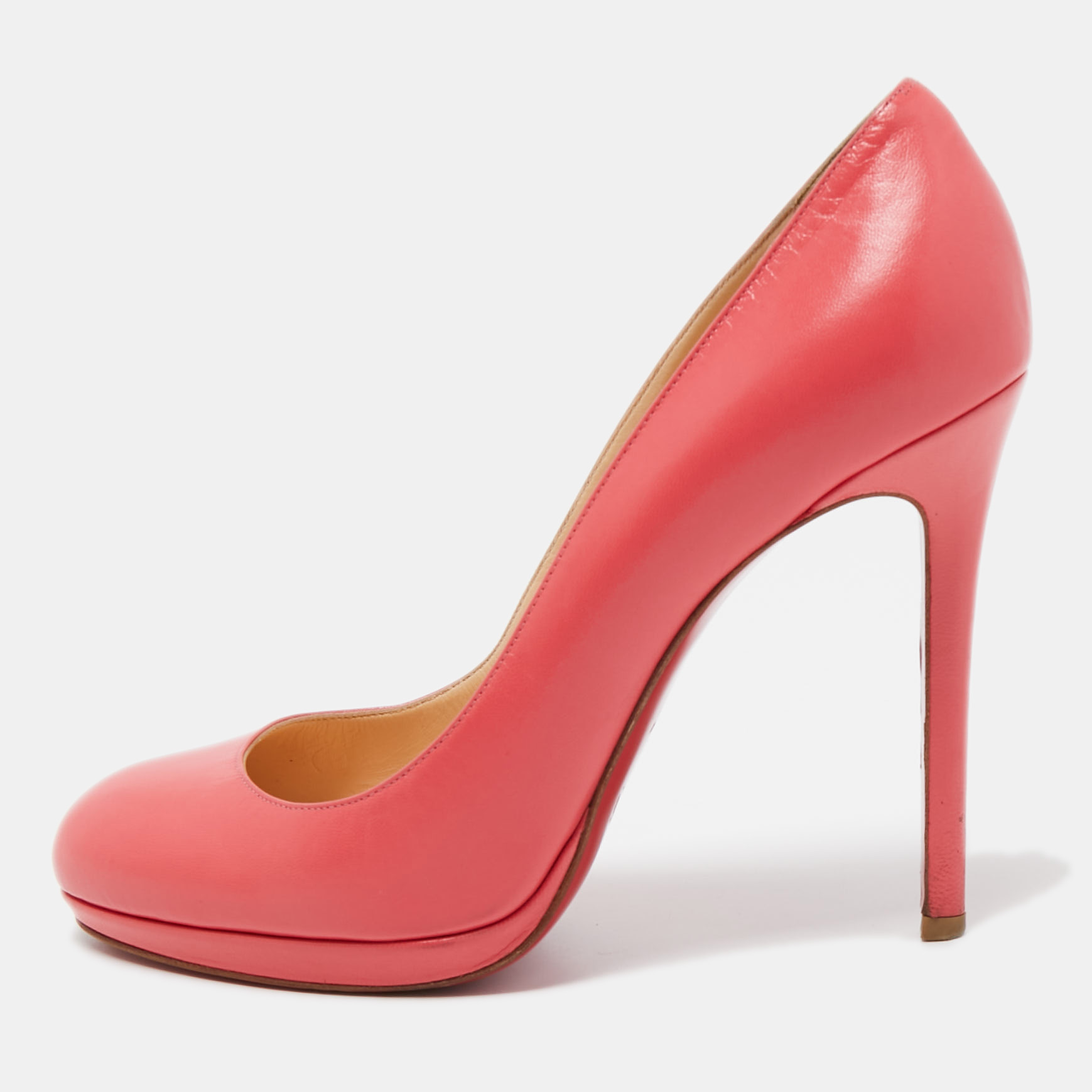 

Christian Louboutin Pink Leather Simple Round Toe Pumps Size