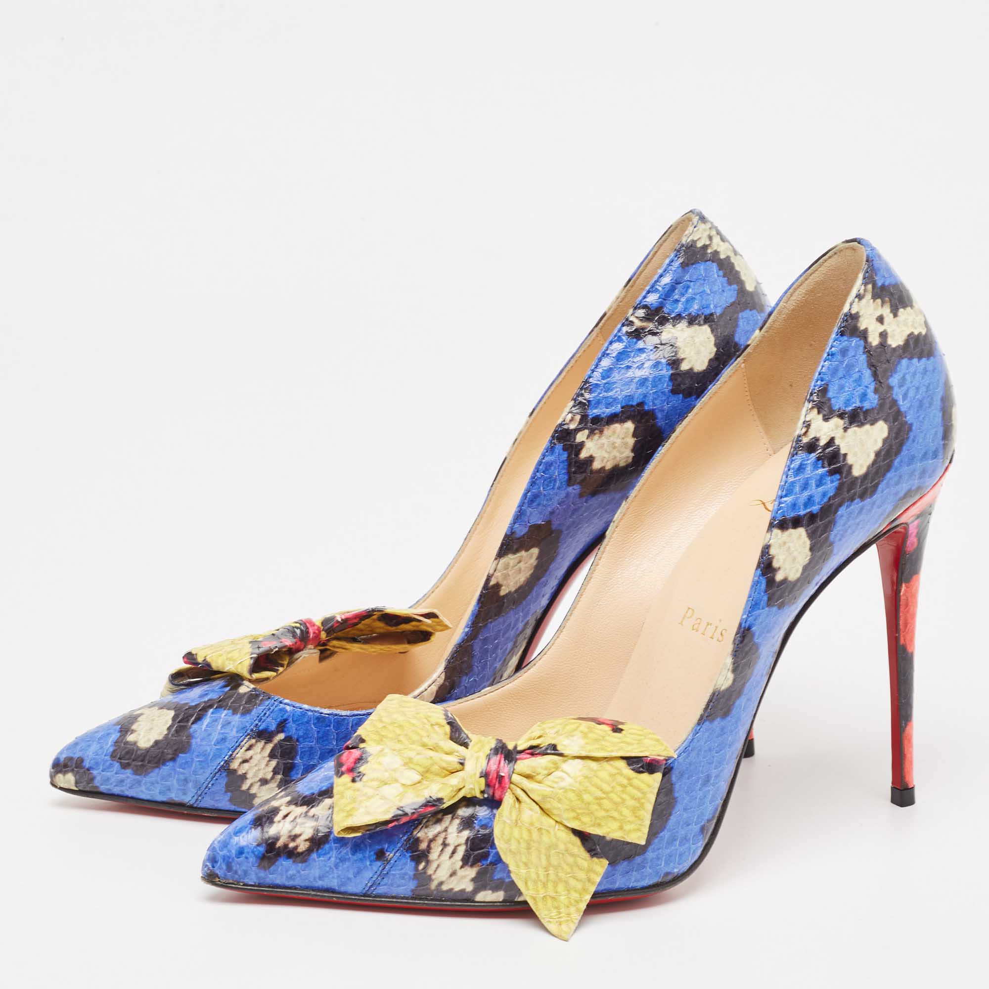 

Christian Louboutin Blue/Yellow Watersnake Madame Menodo Pumps Size