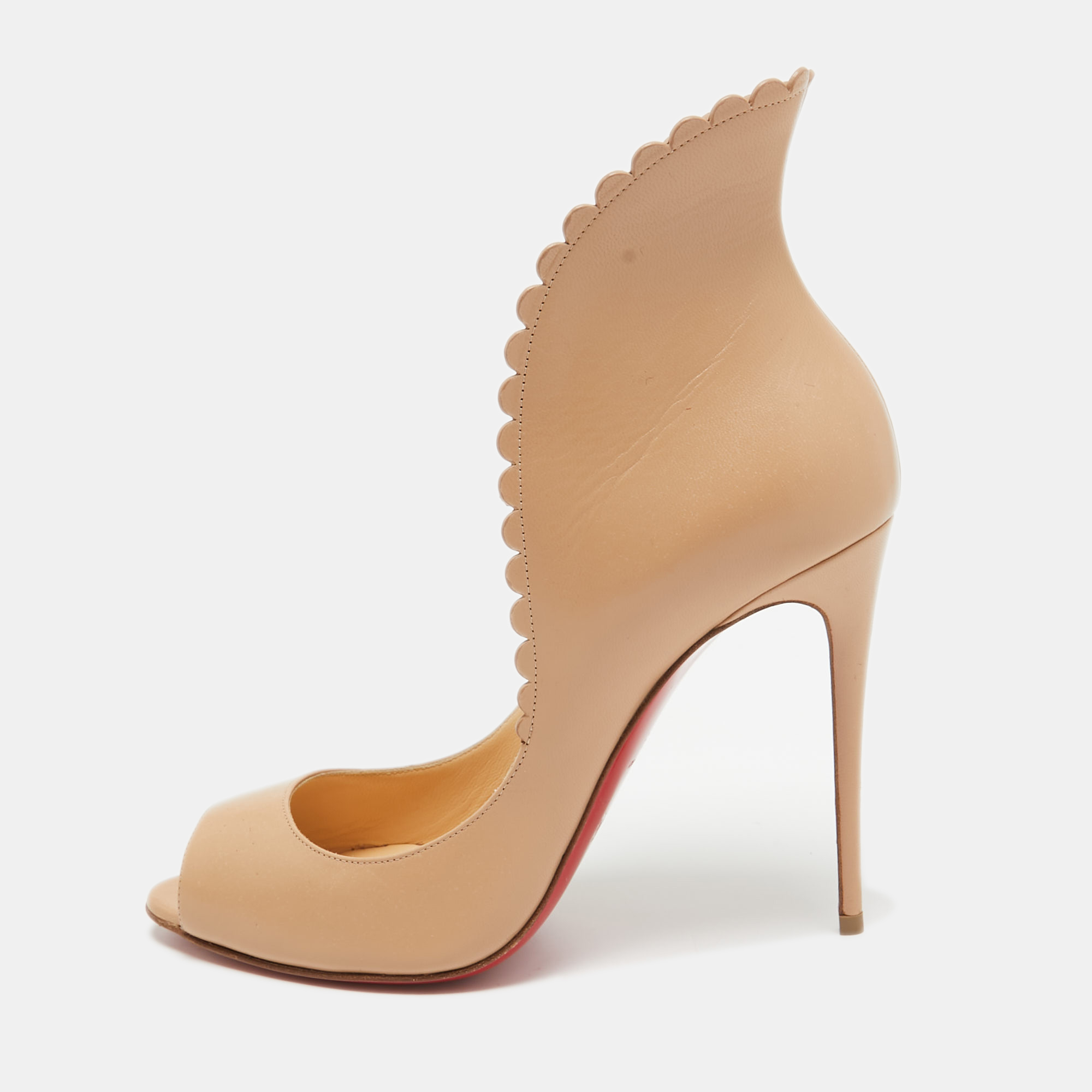 Pre-owned Christian Louboutin Beige Leather Pijonina Pumps Size 39