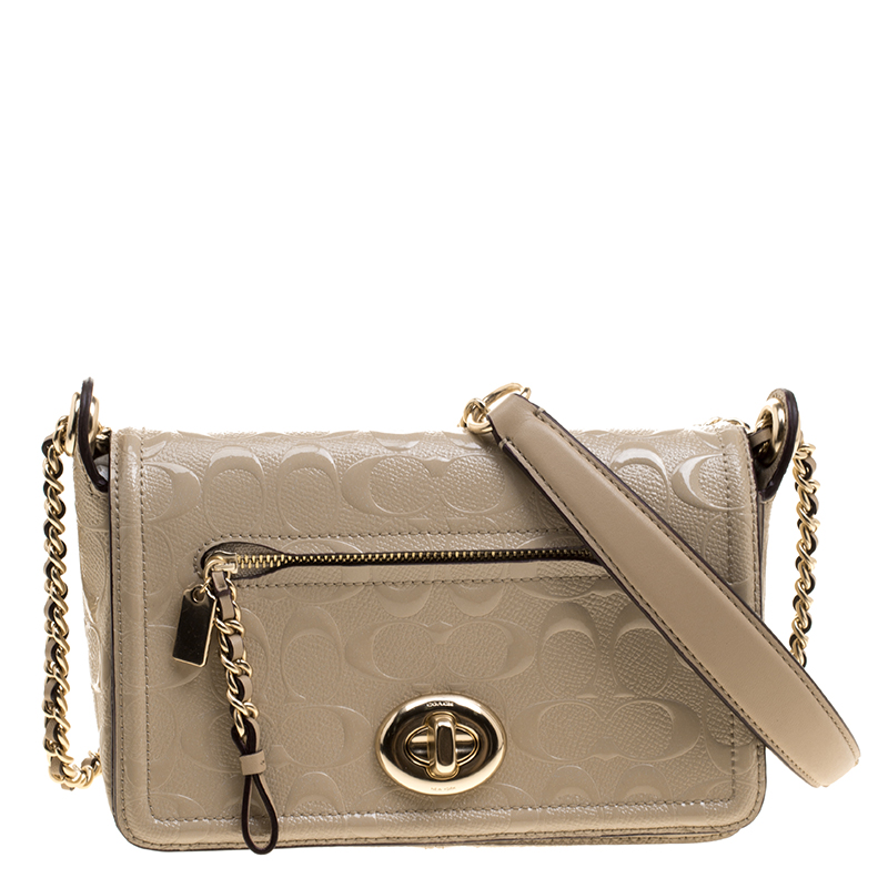 Pre Owned Coach Beige Leather Turn Lock Crossbody Bag