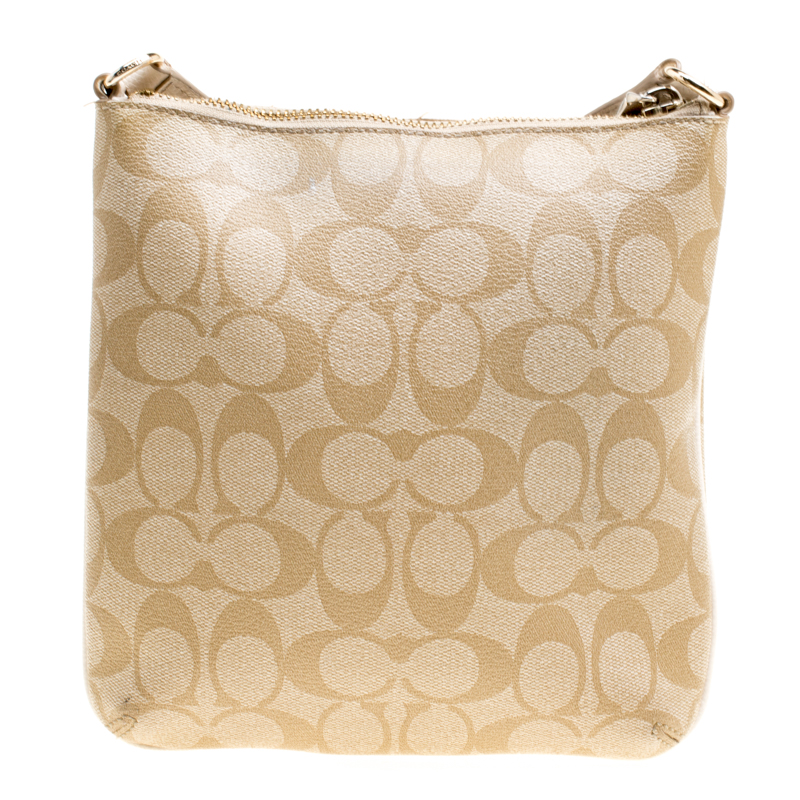 Pre Owned Coach Beige/White Signature Canvas and Leather Crossbody Bag