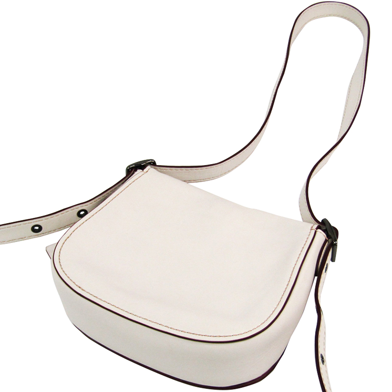 

Coach White Leather Saddle 23 Bag