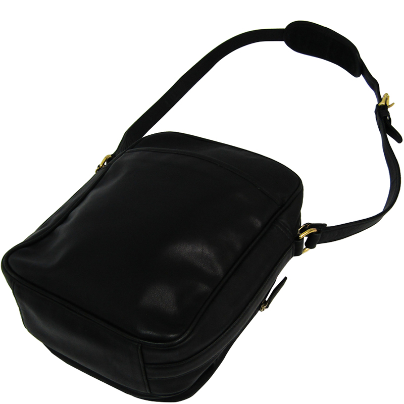 

Coach Black Leather Shoulder Bag