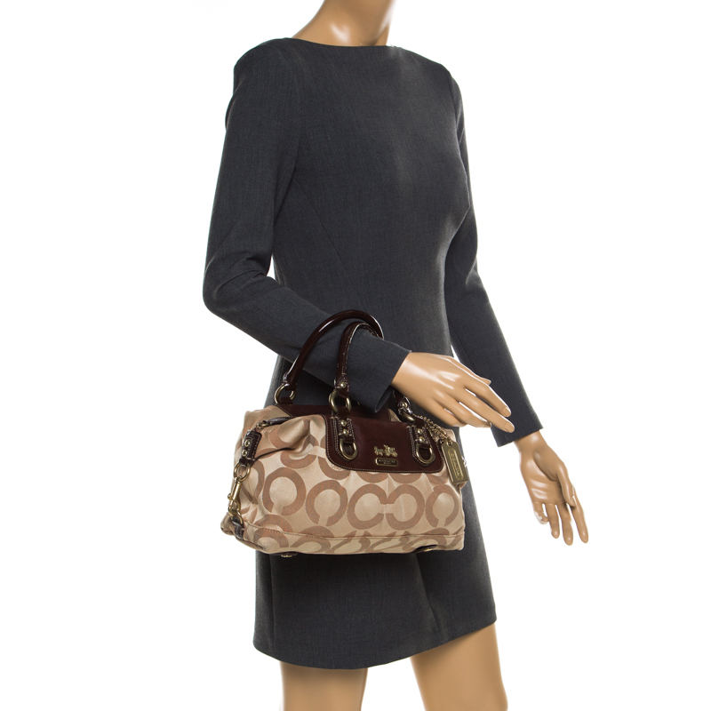 

Coach Beige/Brown Signature Canvas Tote