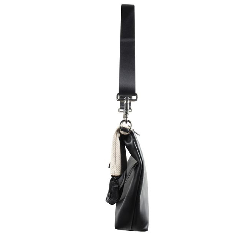 

Coach Black/White Leather Crossbody Bag