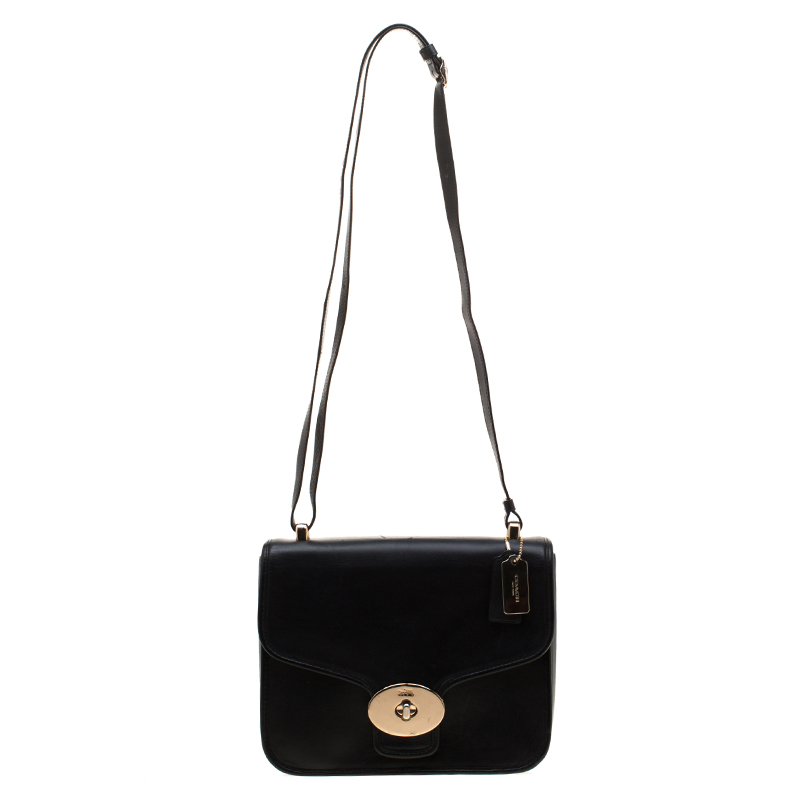 Pre Owned Coach Black Leather Flap Shoulder Bag