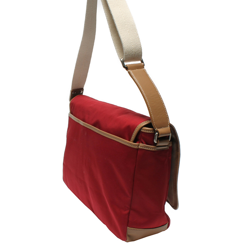 

Coach Red Nylon Shoulder Bag