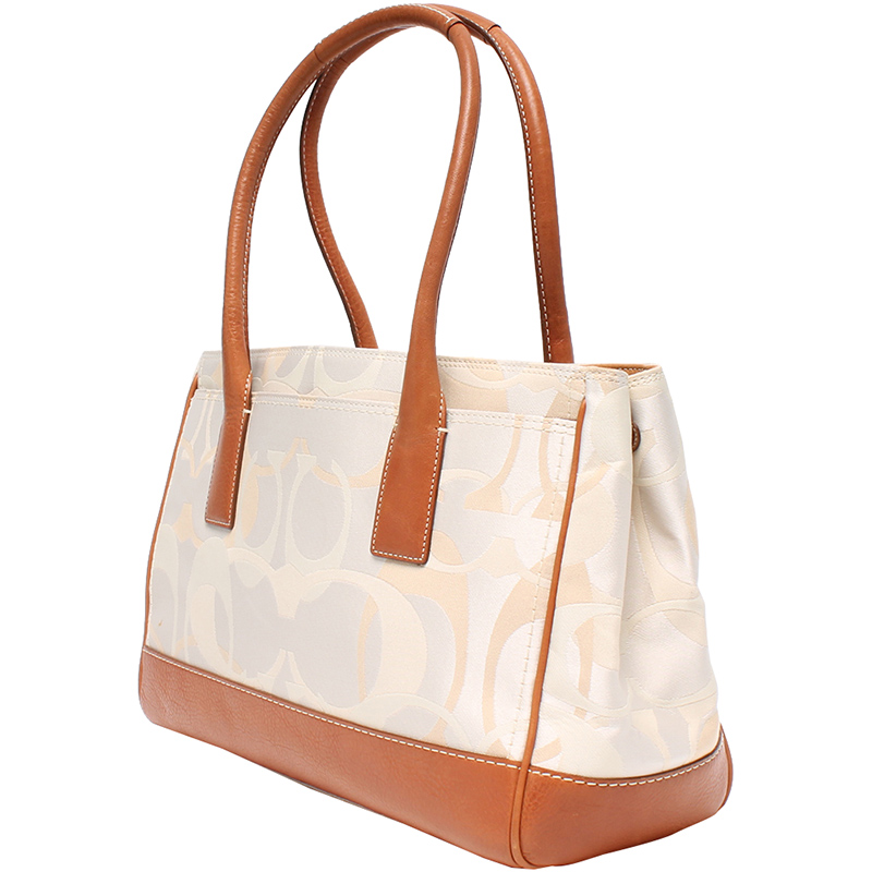 

Coach Brown/Pink Signature Canvas and Leather Tote, Multicolor