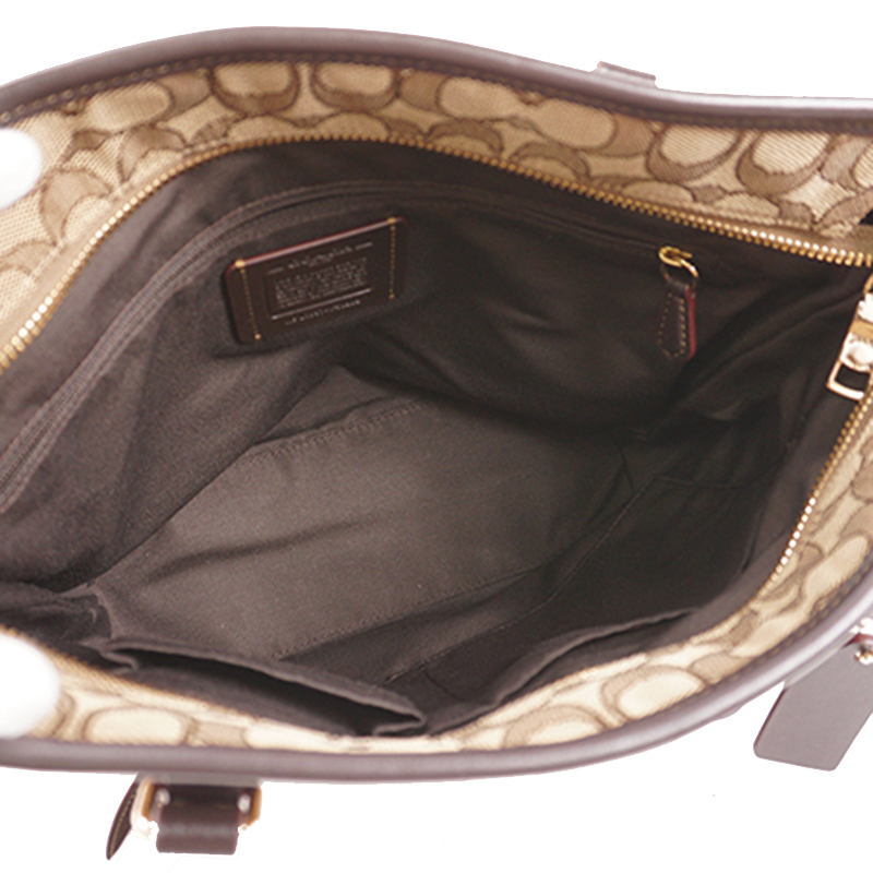 

Coach Beige Signature Canvas Tote Bag