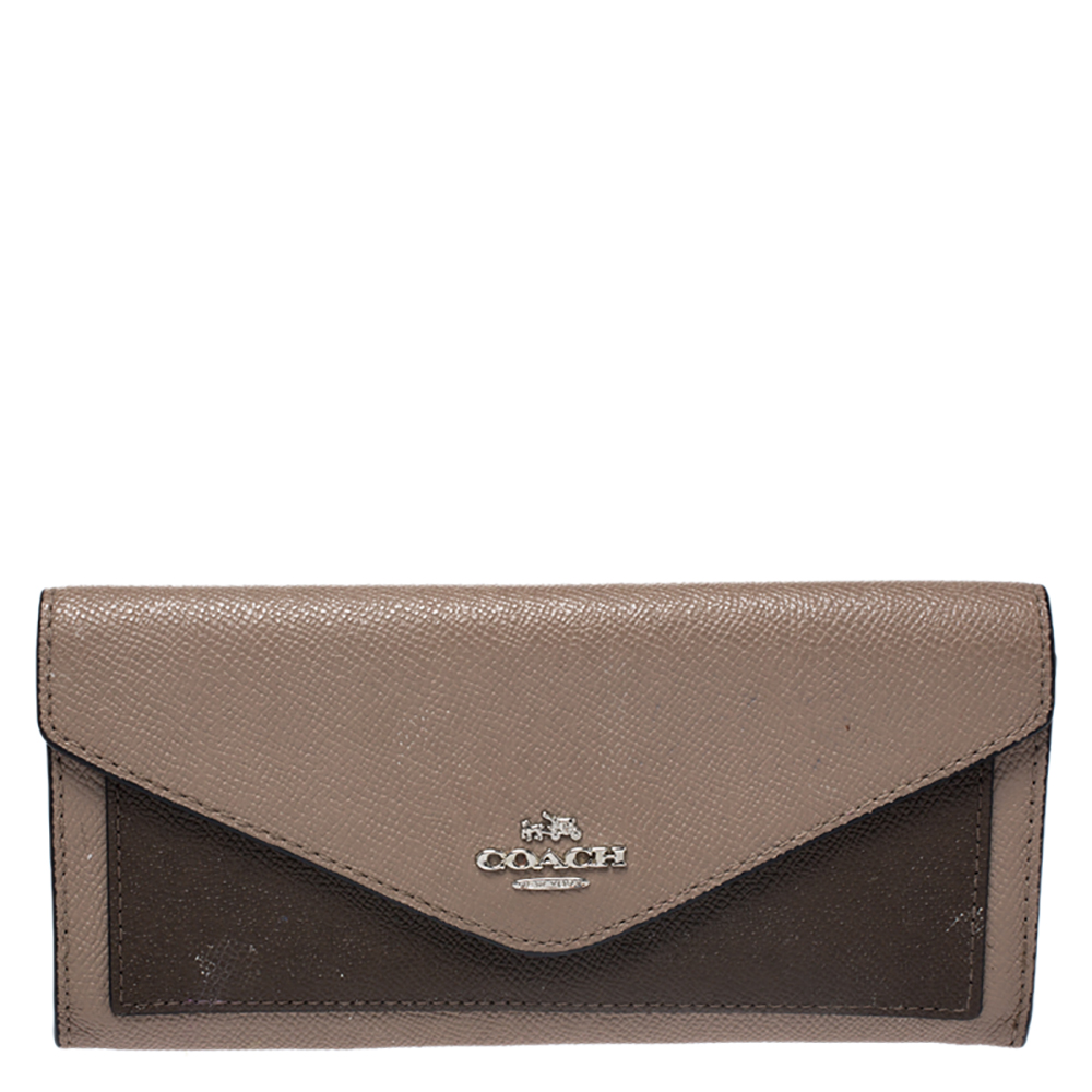 Pre-owned Coach Beige/olive Green Leather Colorblock Continental Wallet