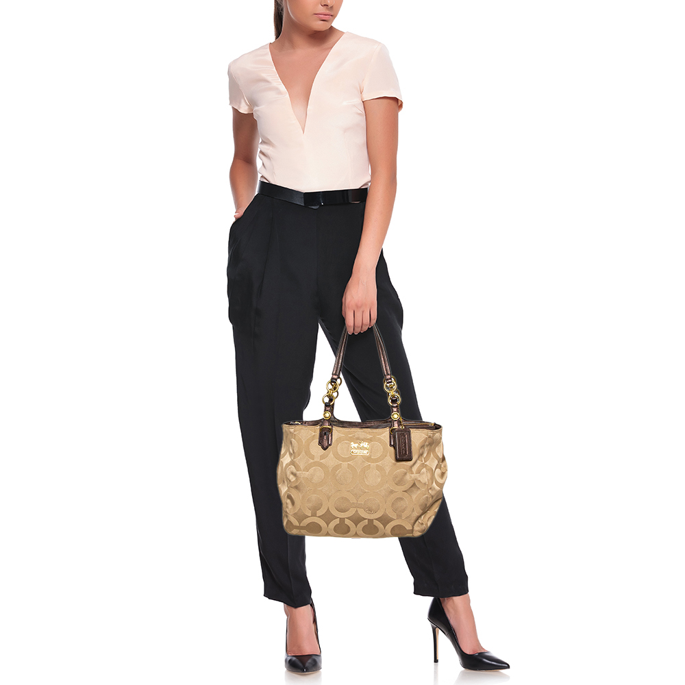 

Coach Beige Signature Fabric And Leather Satchel