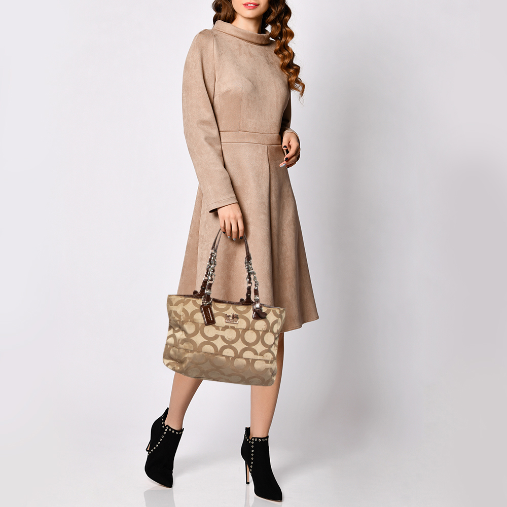

Coach Beige/Brown Op Art Canvas and Patent Leather Tribeca Tote