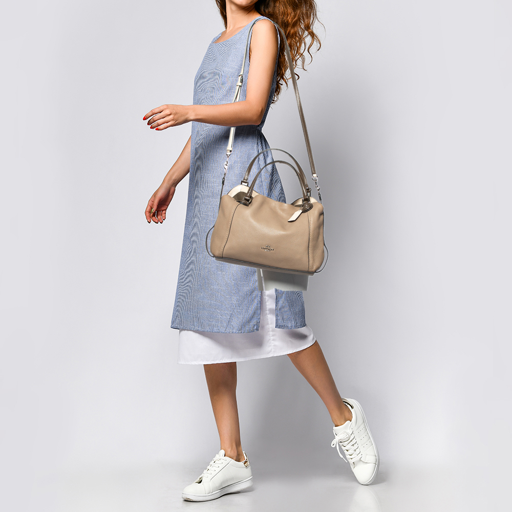 

Coach Beige/Brown Leather Tote