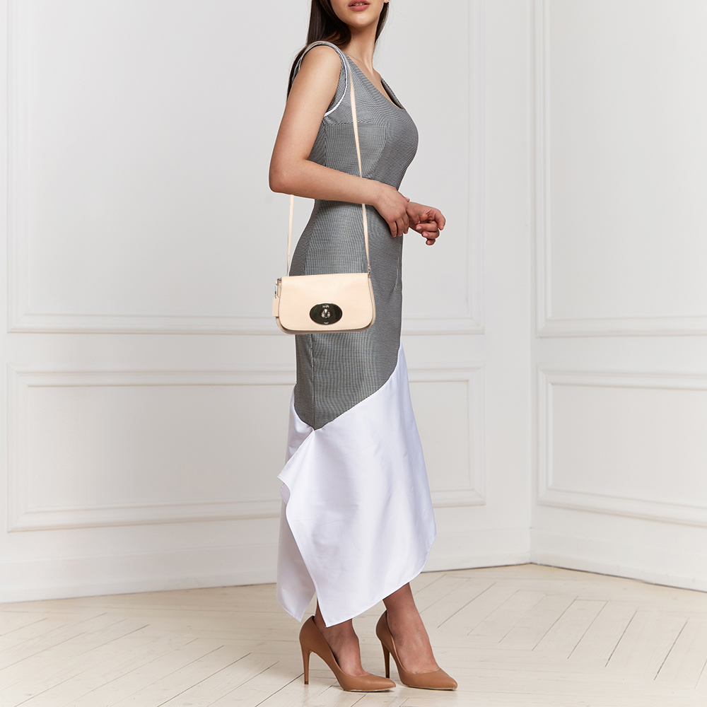 

Coach Cream Leather Shoulder Bag