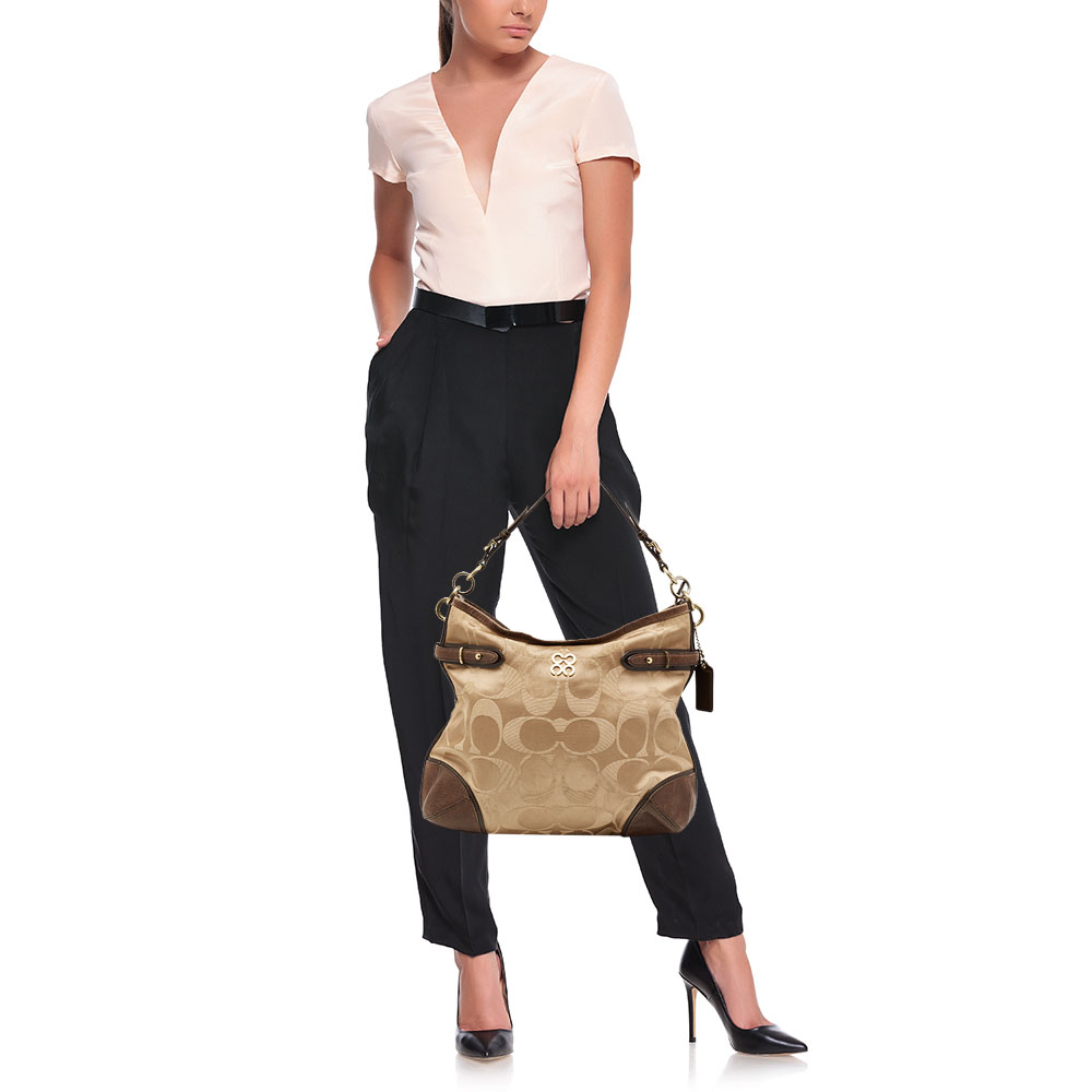 

Coach Beige/Brown Signature Canvas and Leather Hobo