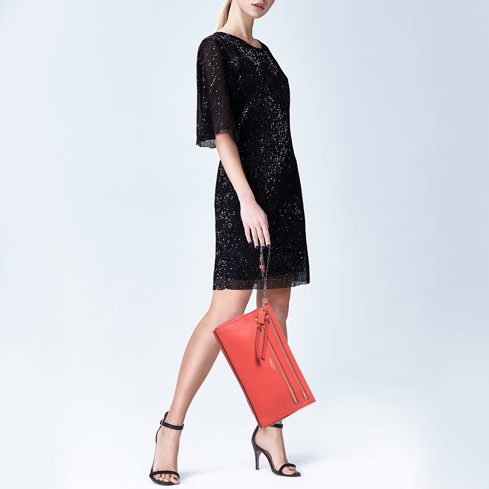 

Coach Orange Leather Wristlet Clutch