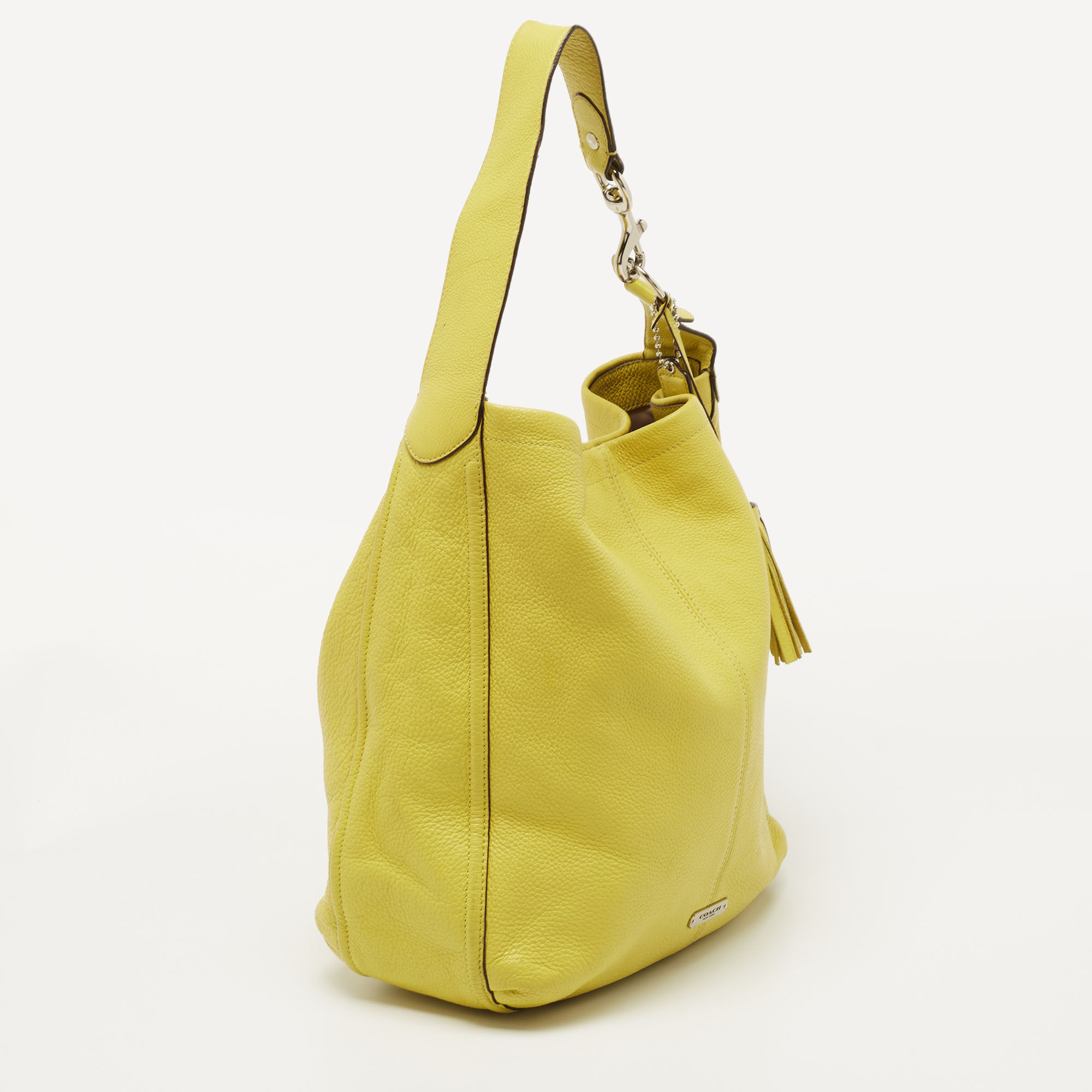 

Coach Yellow Lime Leather Avery Hobo