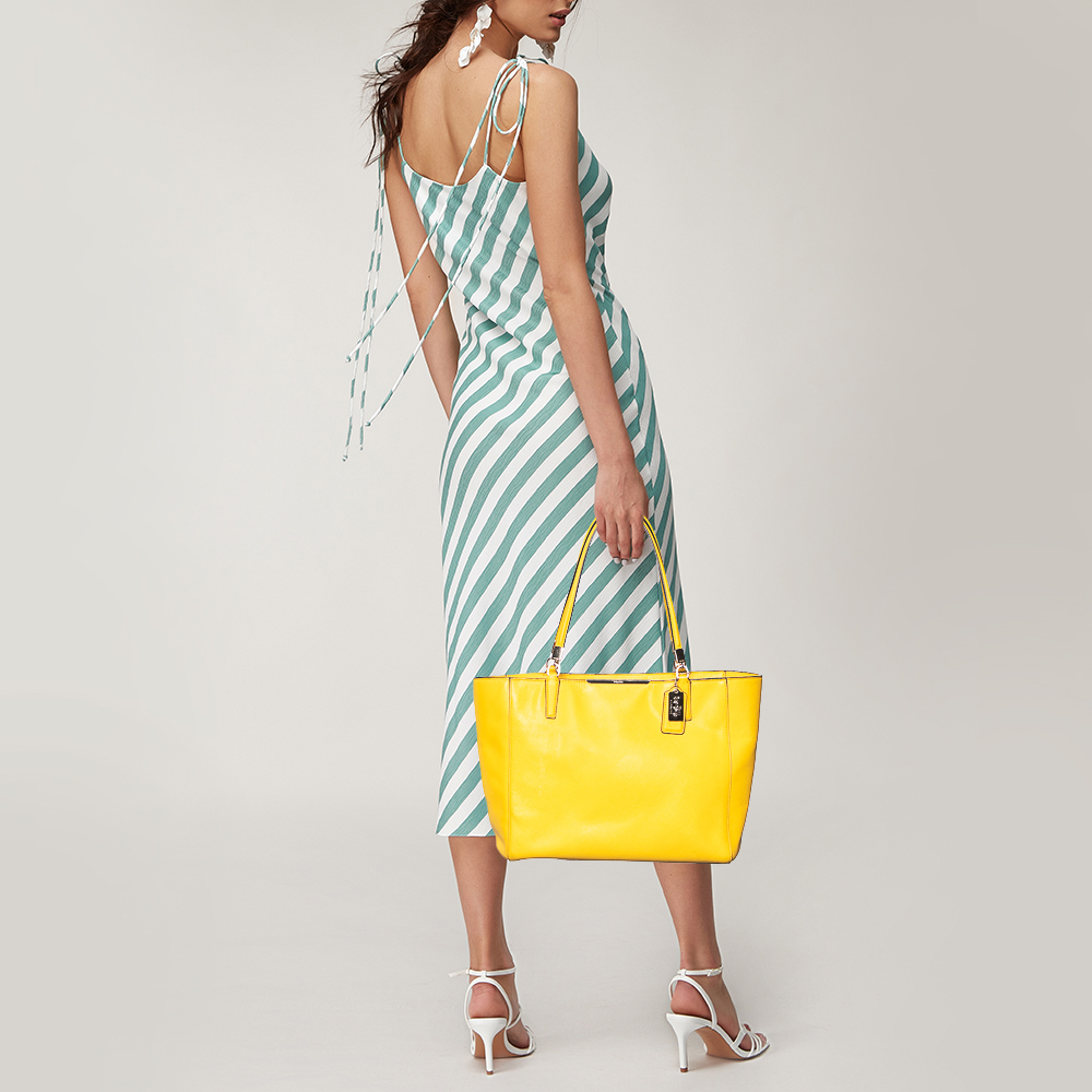 

Coach Yellow Leather Madison East West Tote