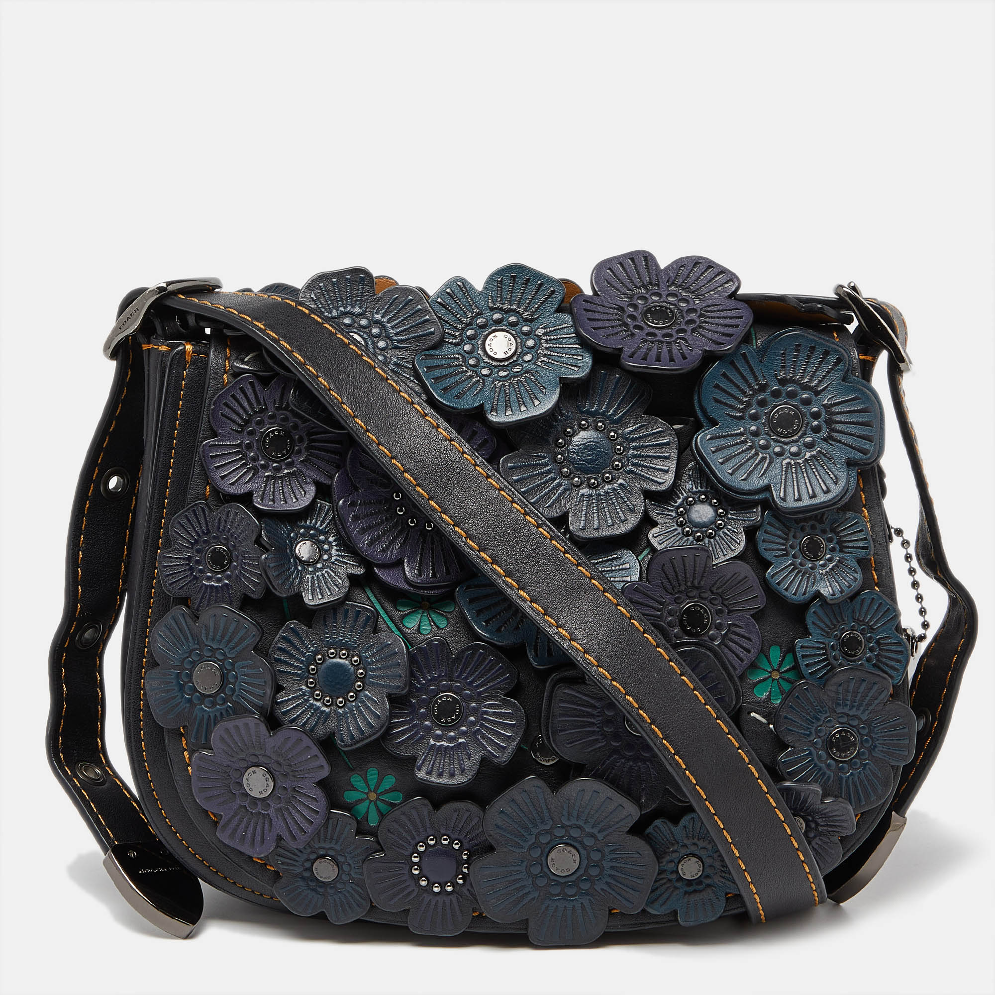 مملوكة مسبقًا Coach Black/Blue Leather Floral Applique Saddle Crossbody Bag