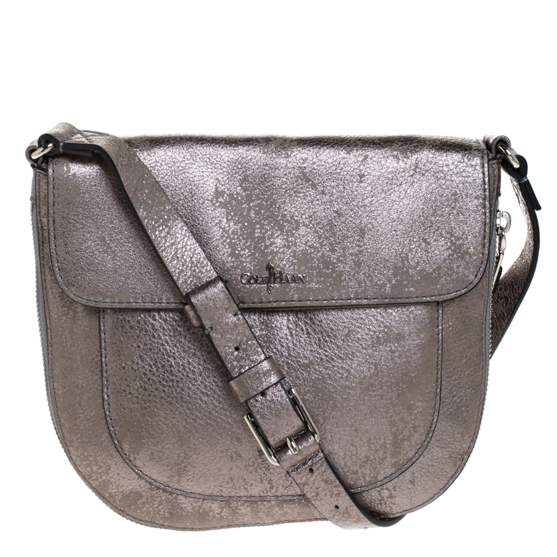 Pre Owned Cole Haan Grey Textured Leather Flap Zip Round Crossbody Bag