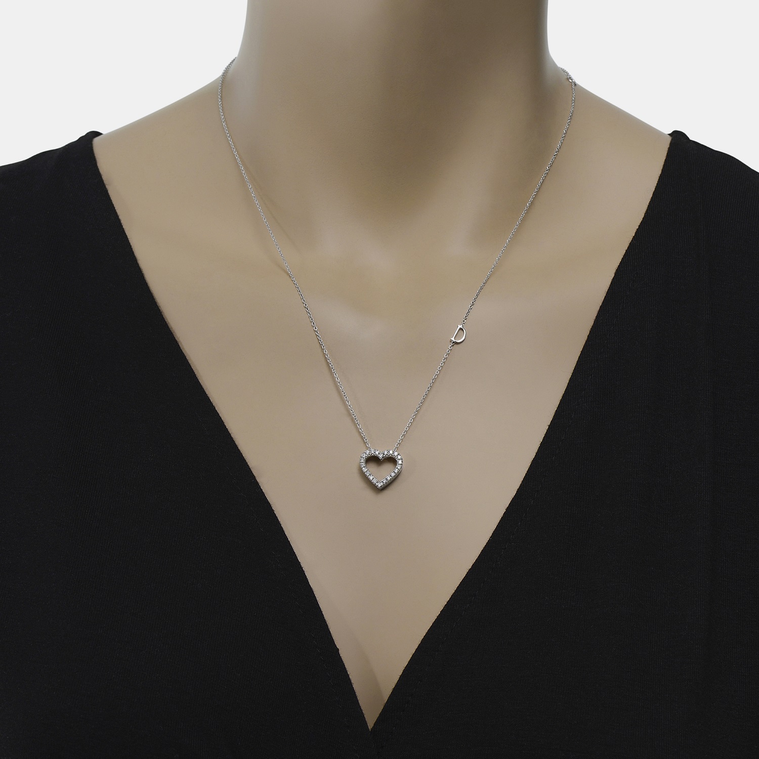 

Damiani 18K White Gold, Diamond 0.25ct. tw. Heart Pendant Necklace