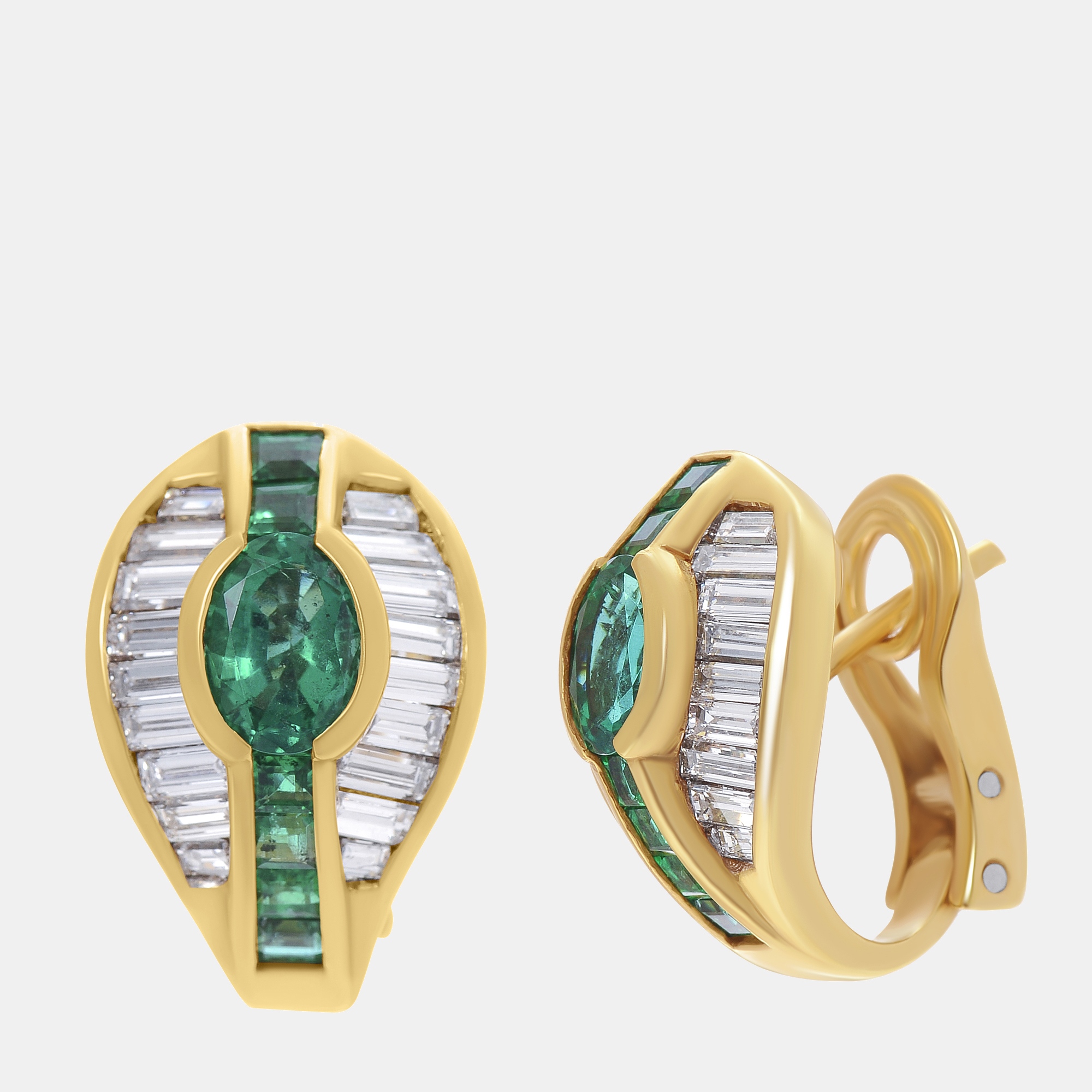 

Damiani 18K Yellow Gold, Diamond 1.68ct. tw. and Green Emerald 1.45ct. tw. Huggie Earrings 21020