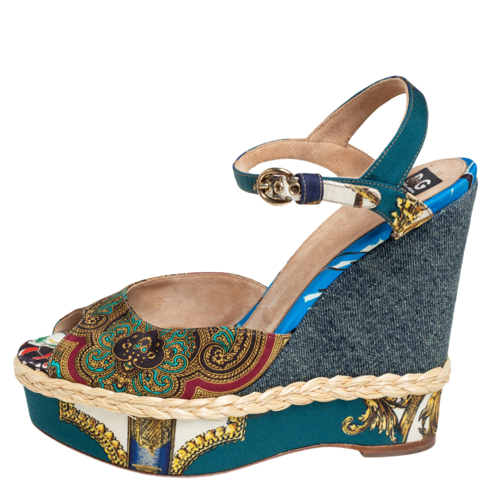 

Dolce & Gabbana Multicolor Printed Fabric Wedge Sandals Size