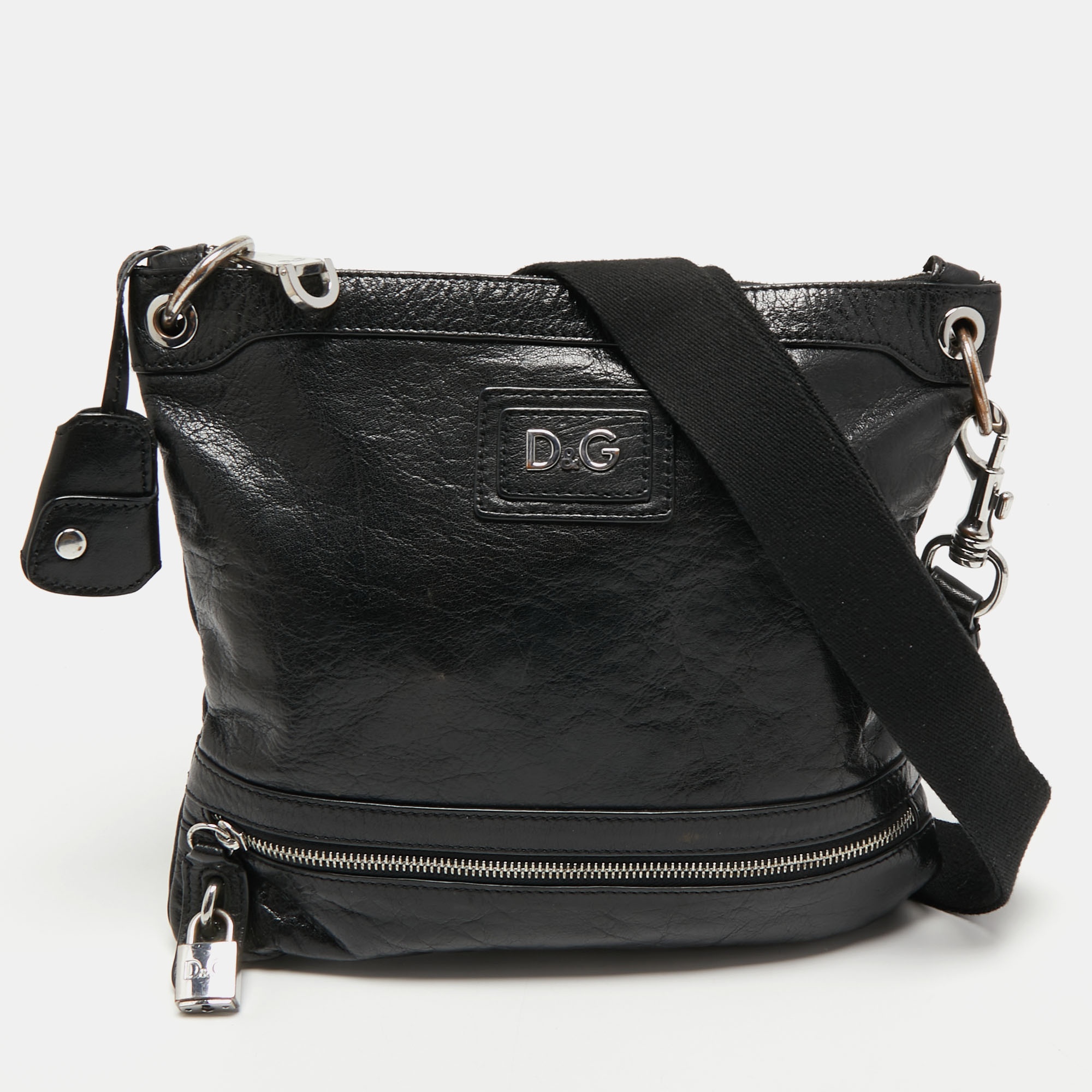 Pre Owned D&G Black Glossy Leather Logo Crossbody Bag