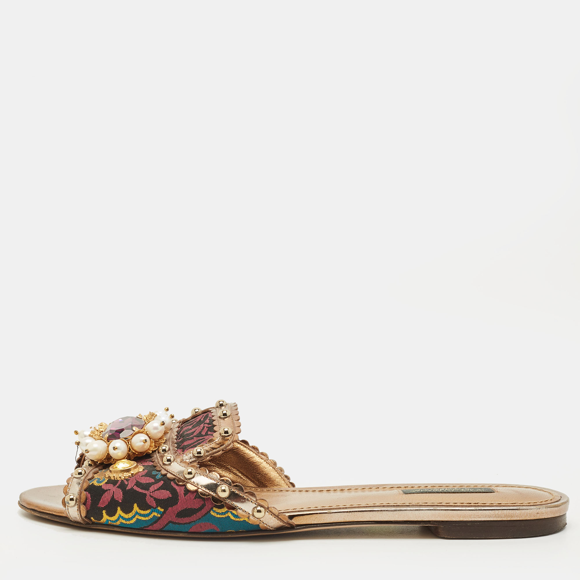 Pre-owned D & G Size 39.5 Multicolor Brocade Fabric And Patent Leather Faux Peal Crystal Embellished Flat Slide