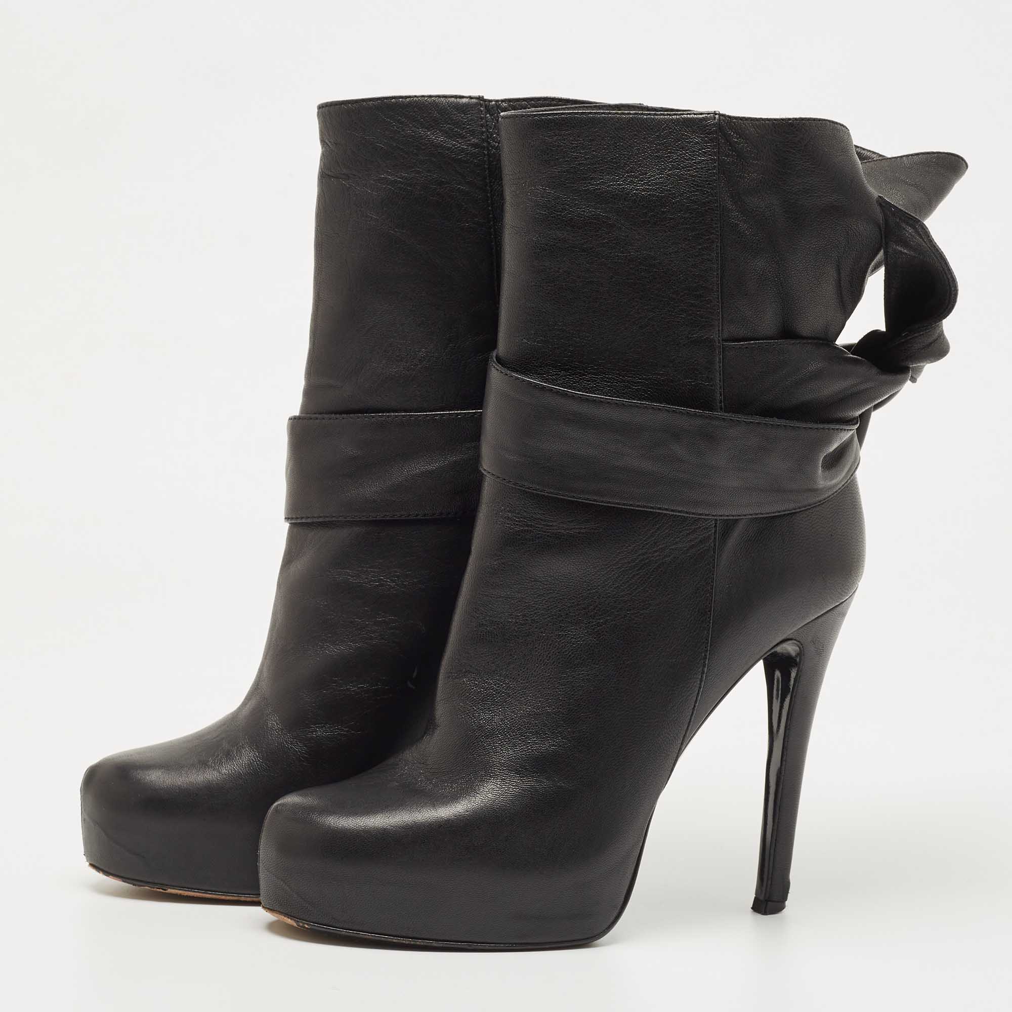 

D&G Black Leather Bow Tie Detail Ankle Boots Size