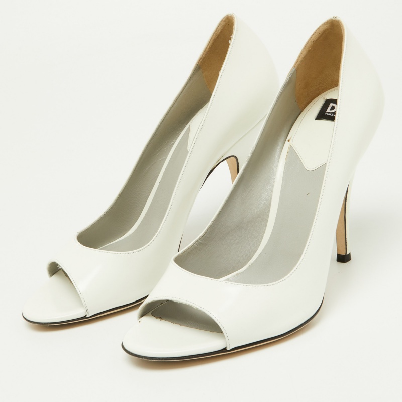 

D&G Off White Patent Leather Peep Toe Pumps Size