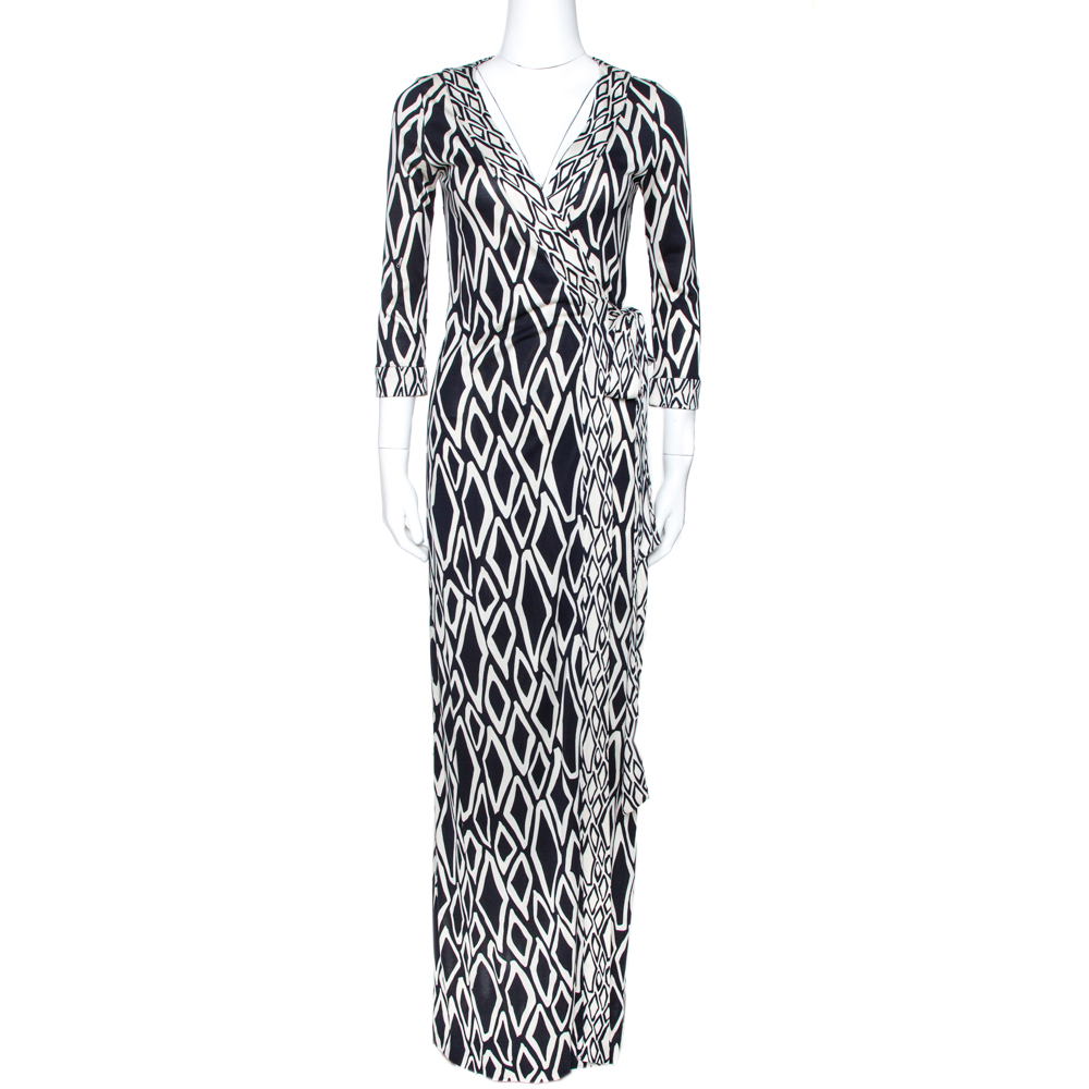 Click to view more detailed imagery on our partner's website Diane Von Furstenberg Monochrome Printed Silk Banded Julian Long Wrap Dress S In Black