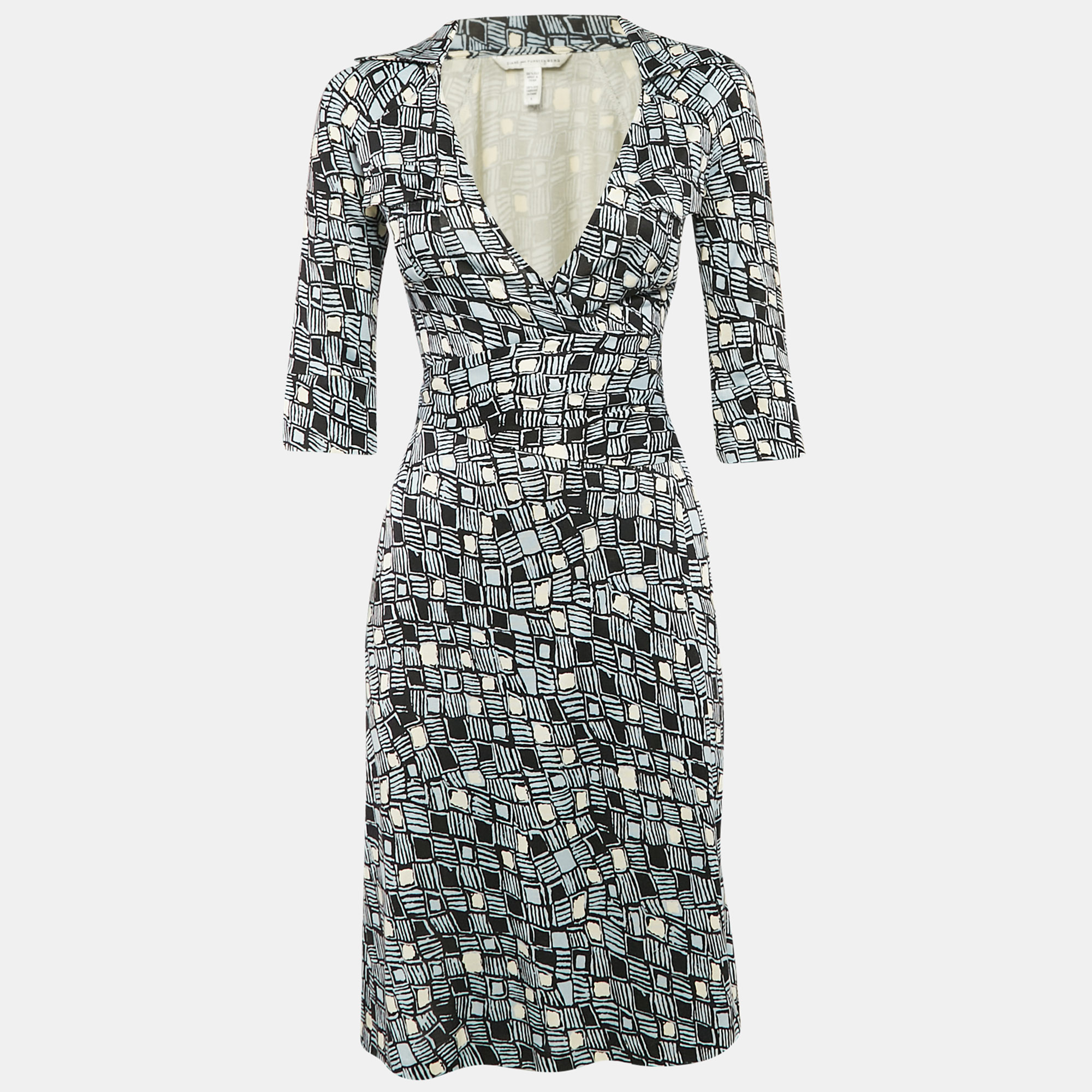 

Diane Von Furstenberg Blue Printed Silk Jersey Wrap Dress M