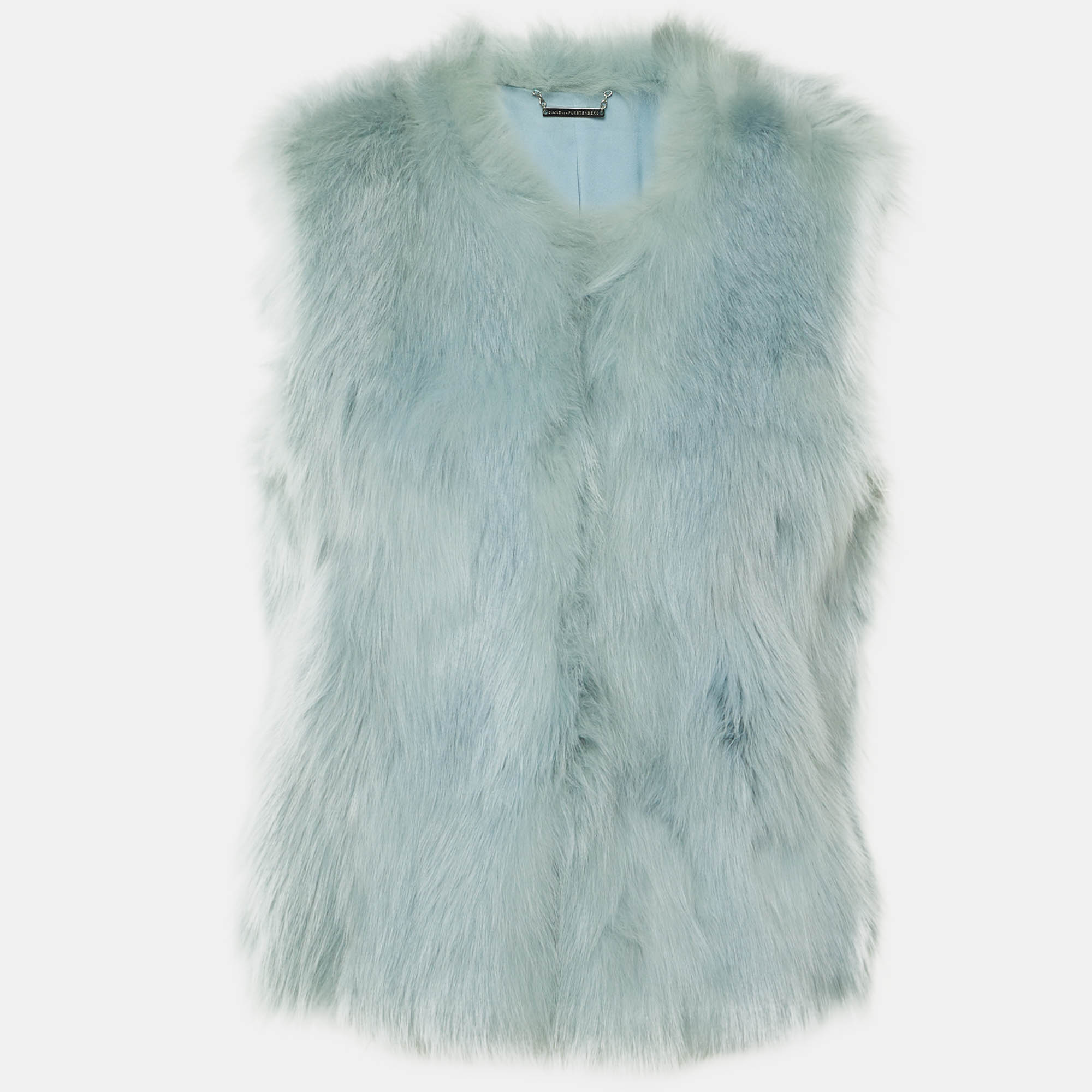 Click to view more detailed imagery on our partner's website Pre-owned Diane Von Furstenberg Blue Fox Fur Neo Vest M