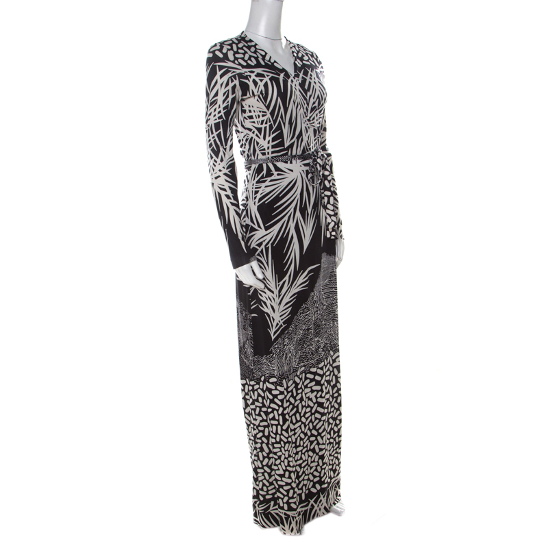 

Diane von Furstenberg Black & White Printed Silk Jersey Georgina Wrap Dress