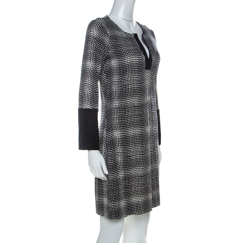 

Diane Von Furstenberg Black and White Jersey Optic Plaid Shift Dress