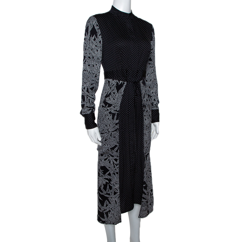

Diane Von Furstenberg Black Printed Stretch Silk Buttoned Wrap Dress