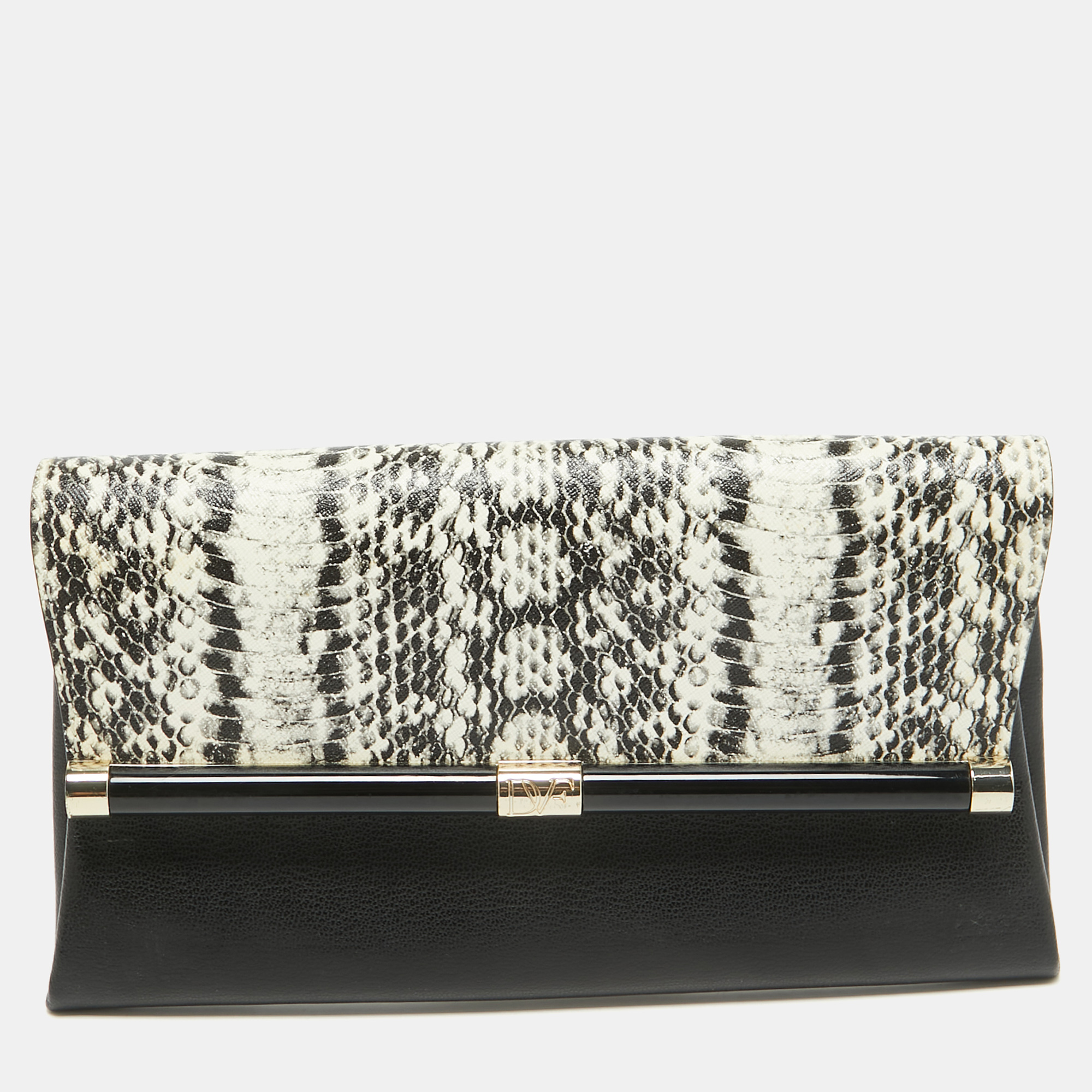 

Diane von Furstenberg Black Python Embossed Leather 440 Envelope Clutch