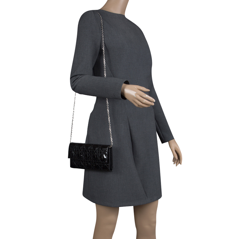 lady dior wallet on chain